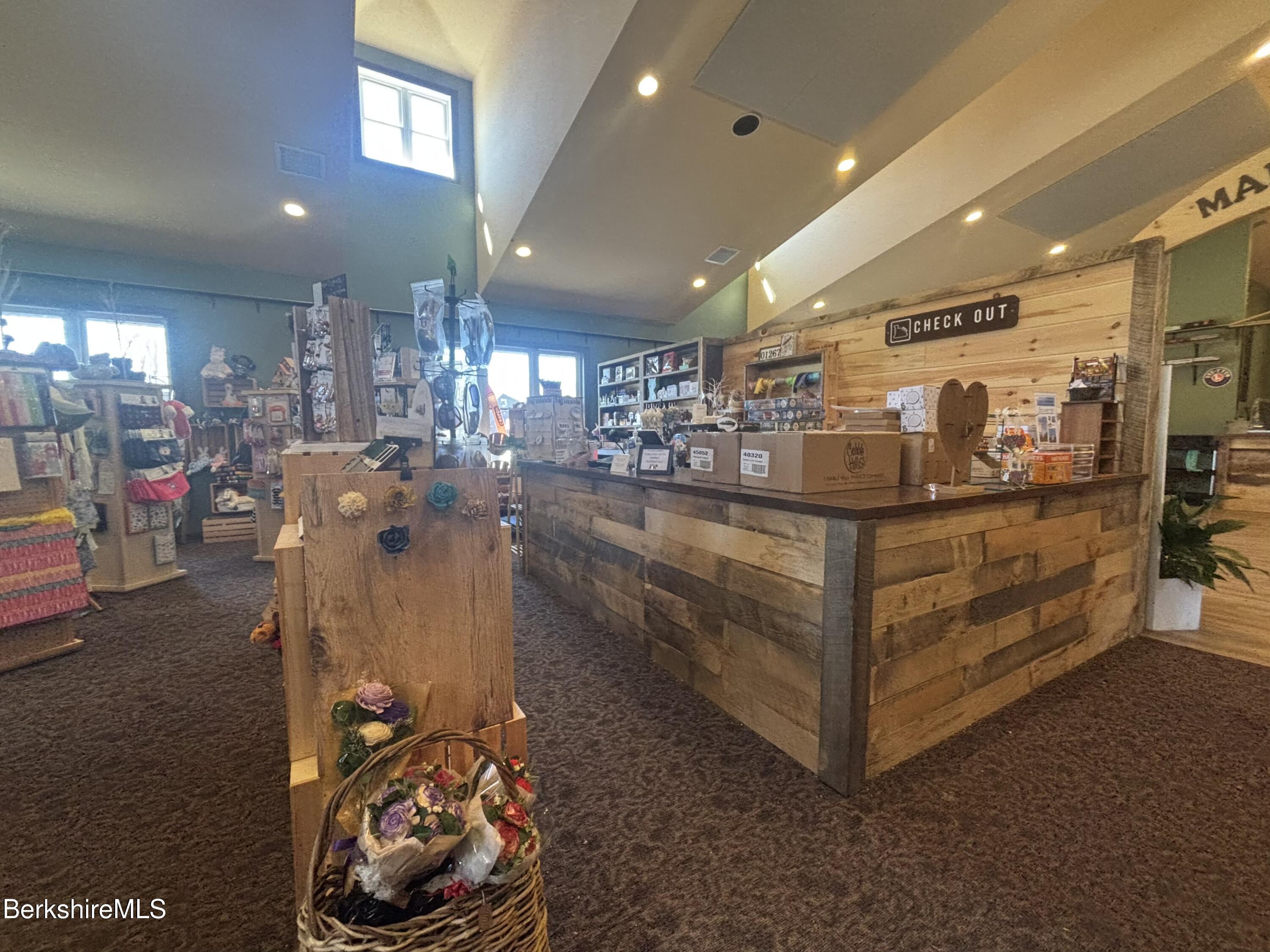 20 Williamstown Rd