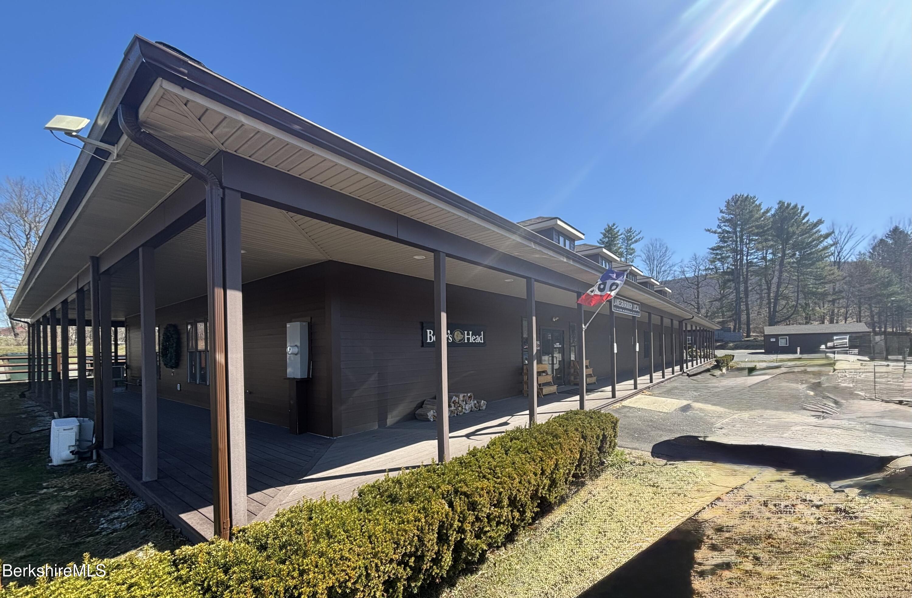 20 Williamstown Rd