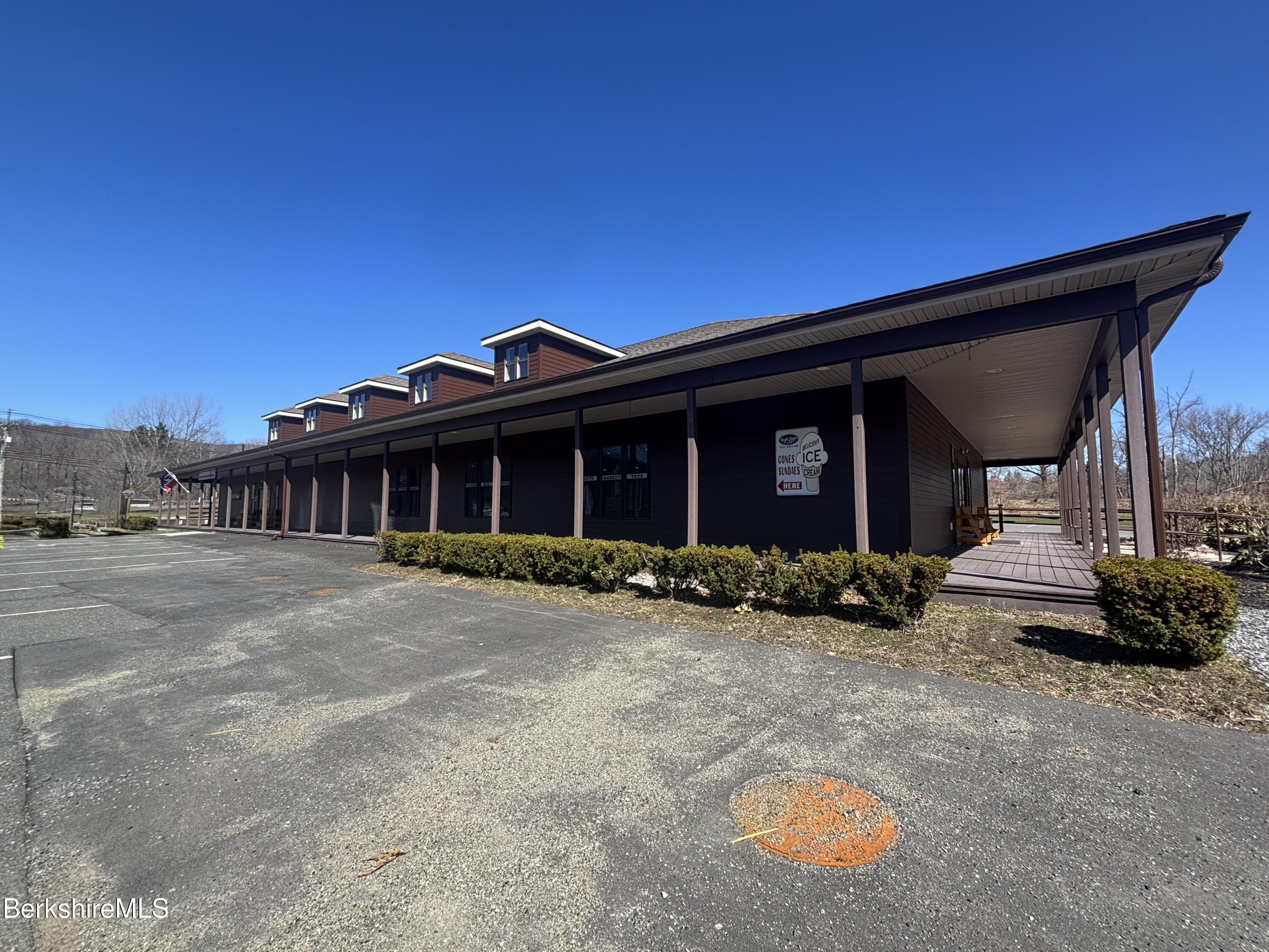 20 Williamstown Rd