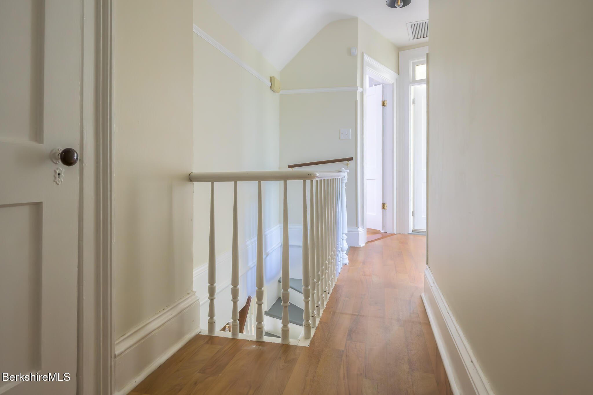 21 Stockbridge Rd