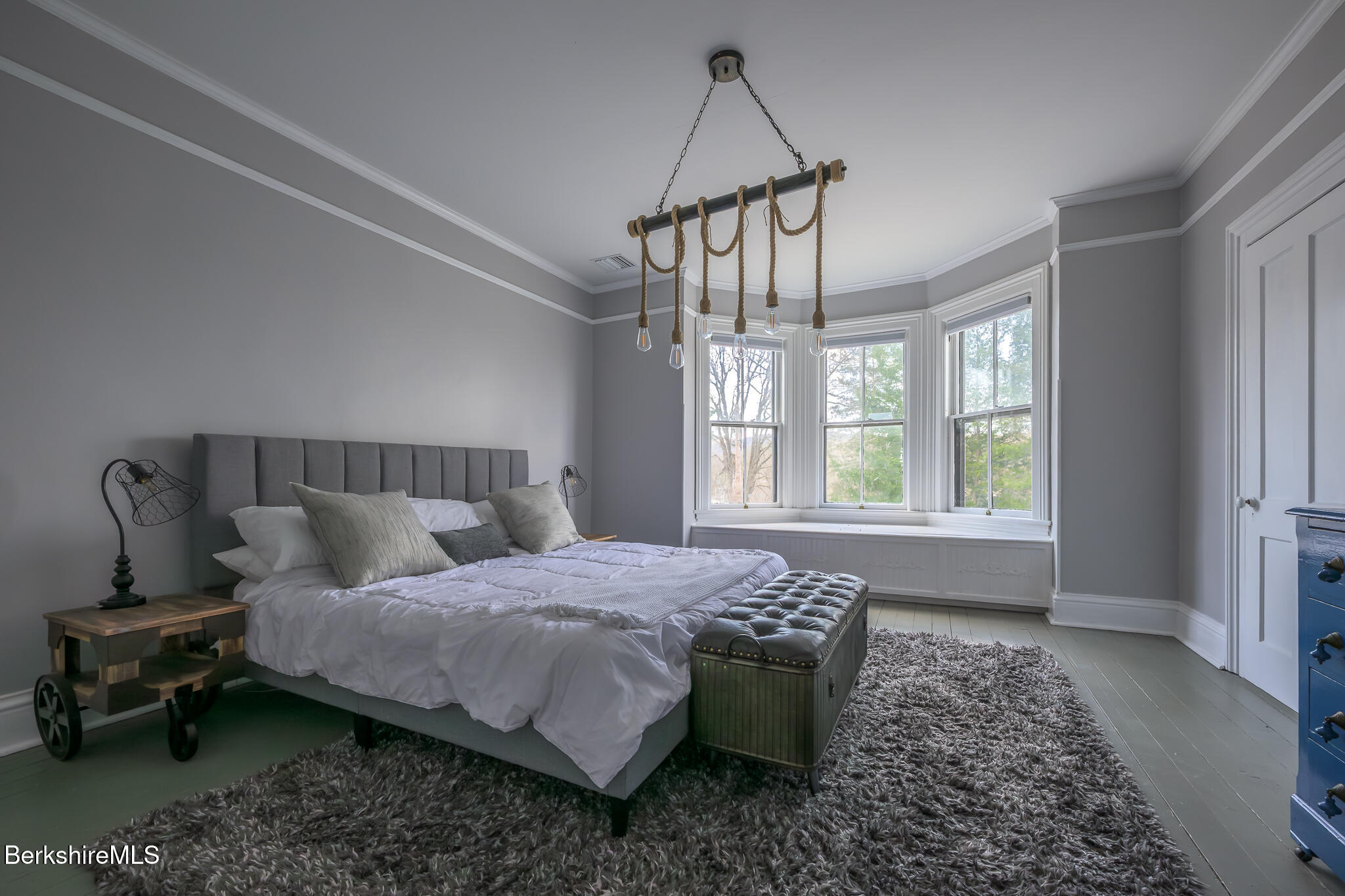 21 Stockbridge Rd