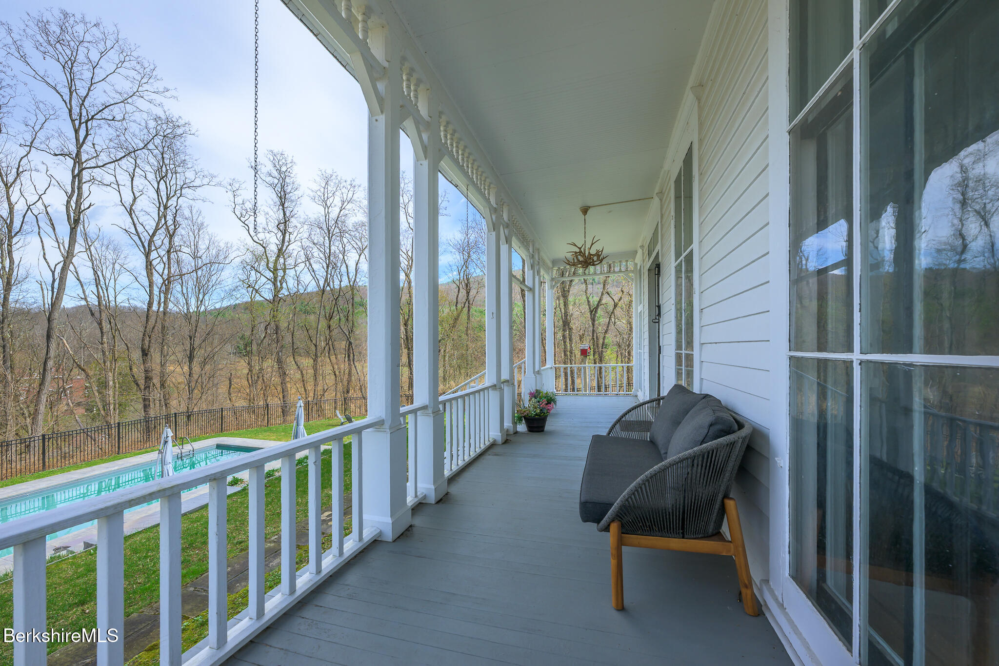 21 Stockbridge Rd