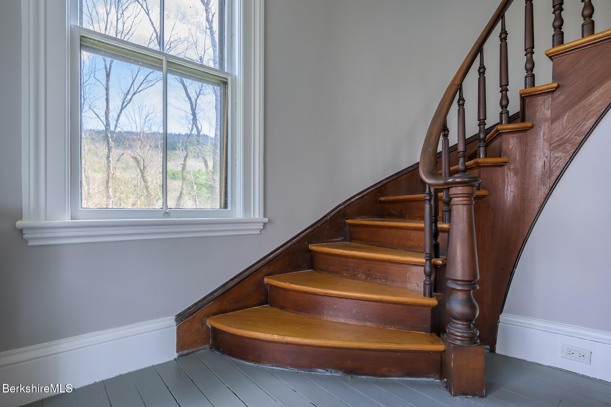 21 Stockbridge Rd