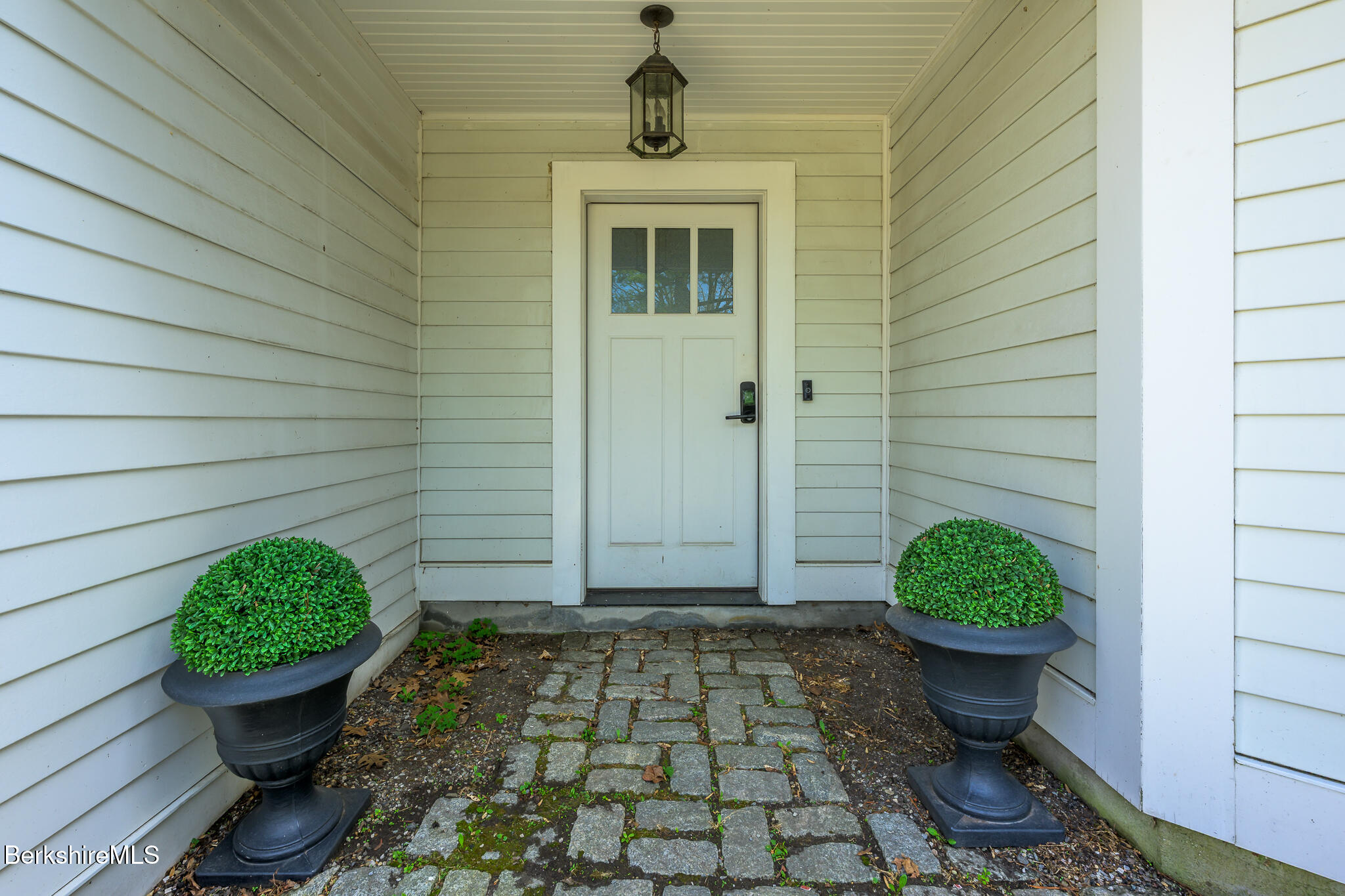 21 Stockbridge Rd