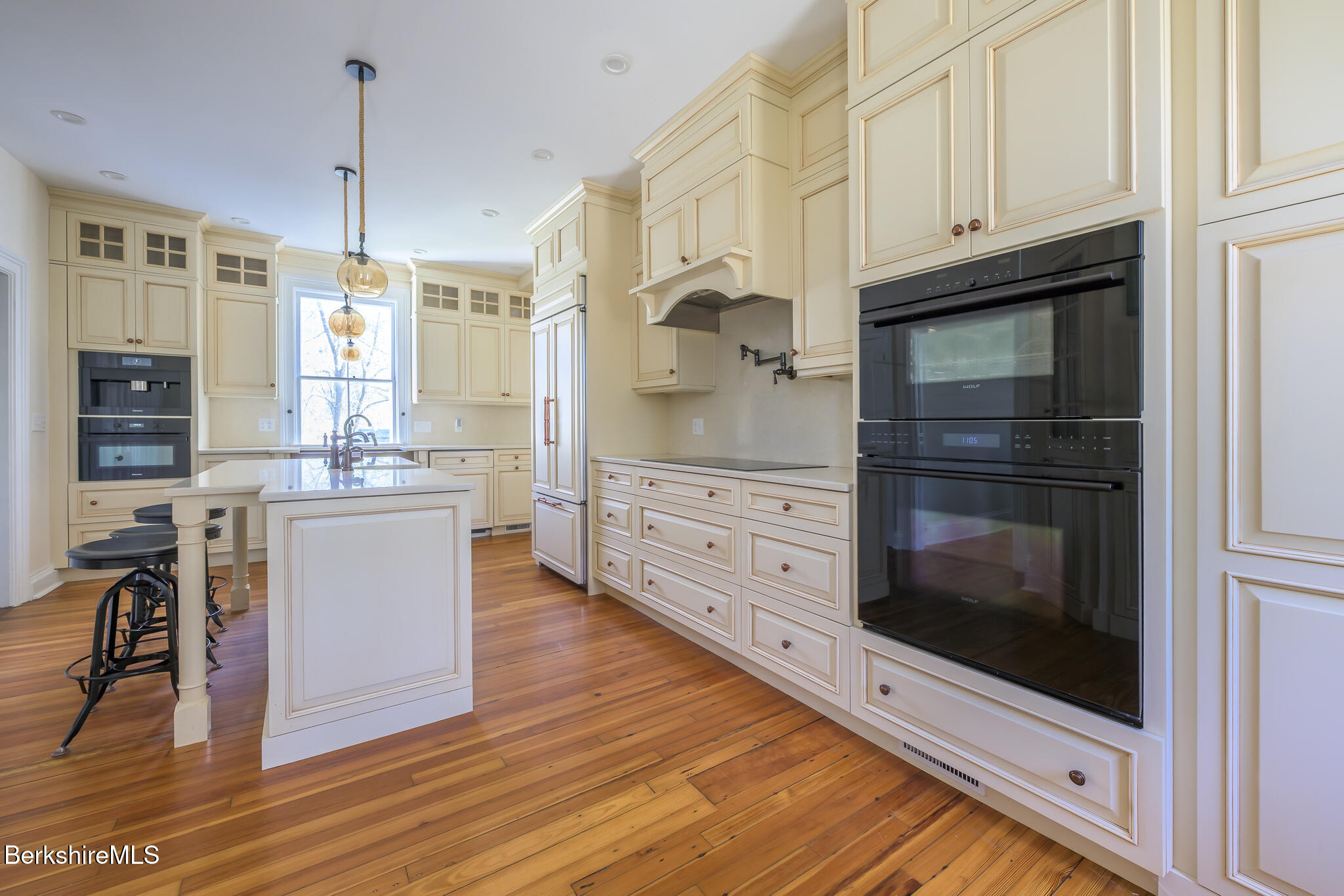 21 Stockbridge Rd