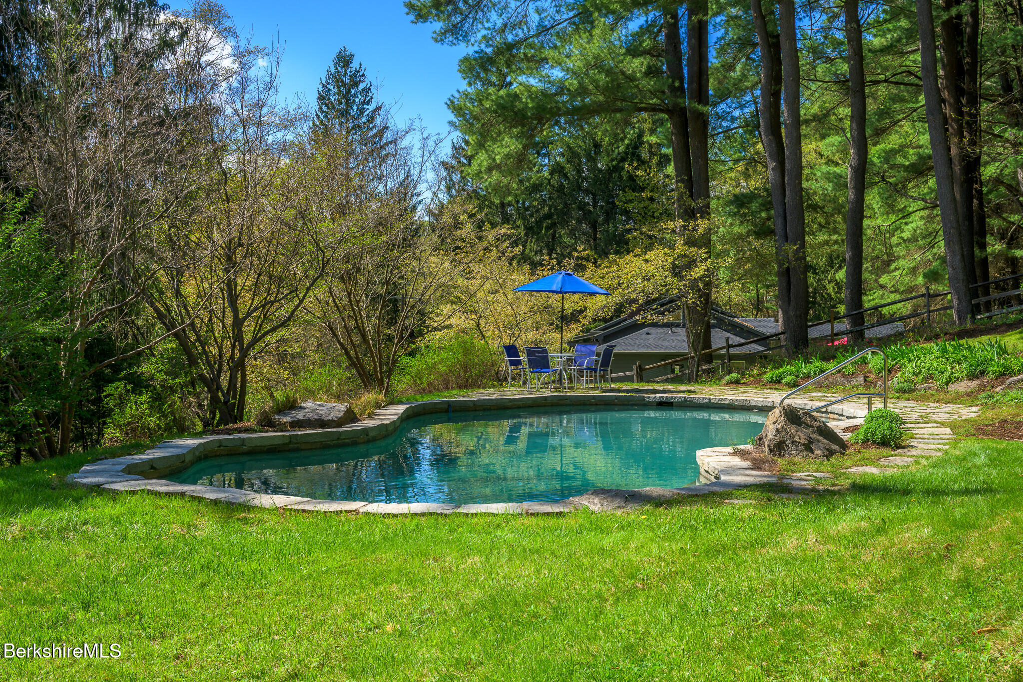 709 New Concord Rd