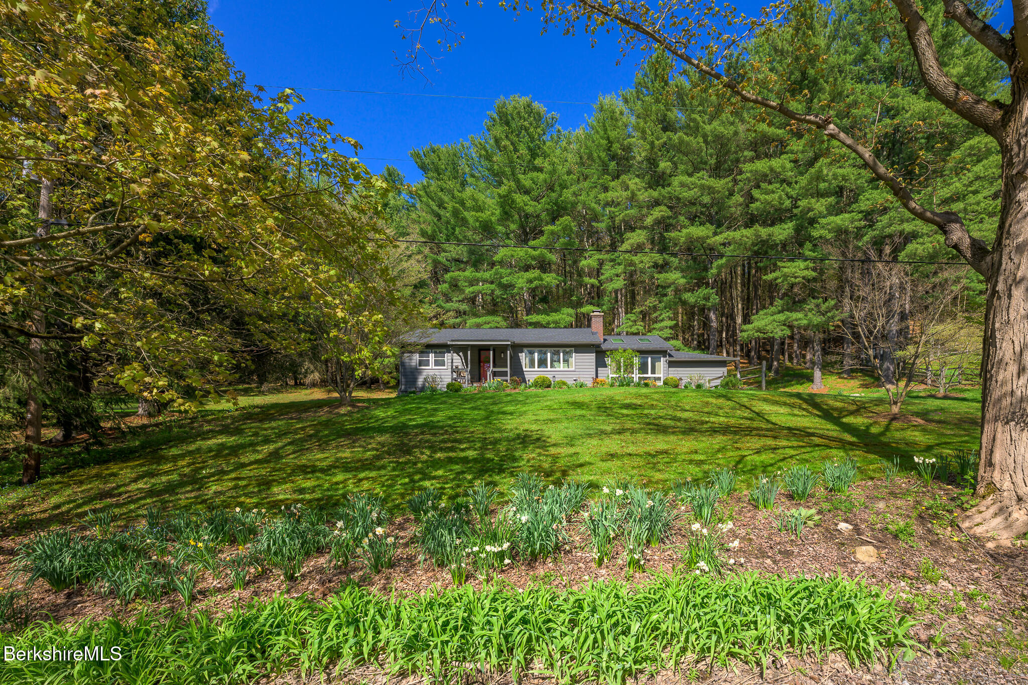 709 New Concord Rd