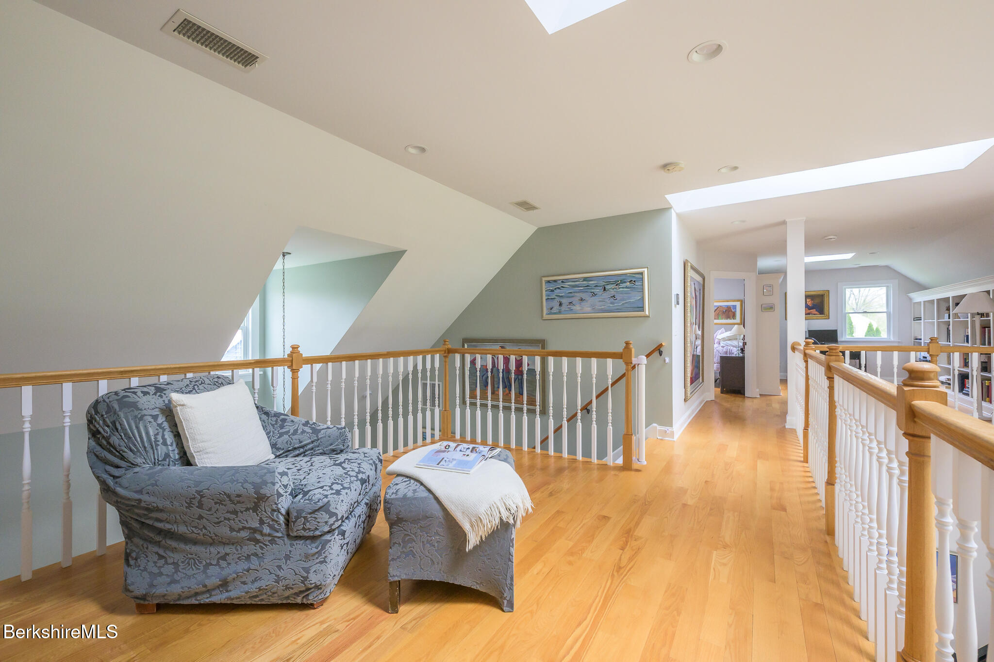 5 Silver Mine Ln