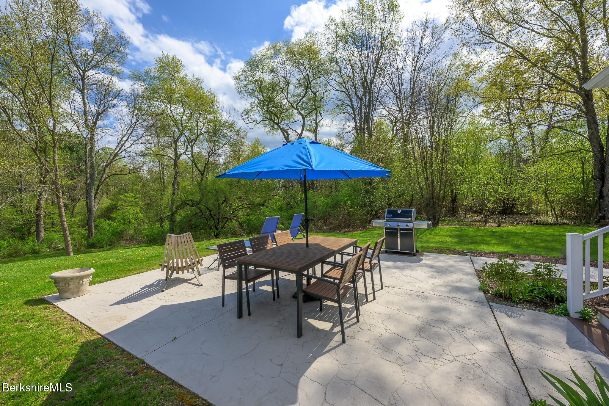 5 Silver Mine Ln
