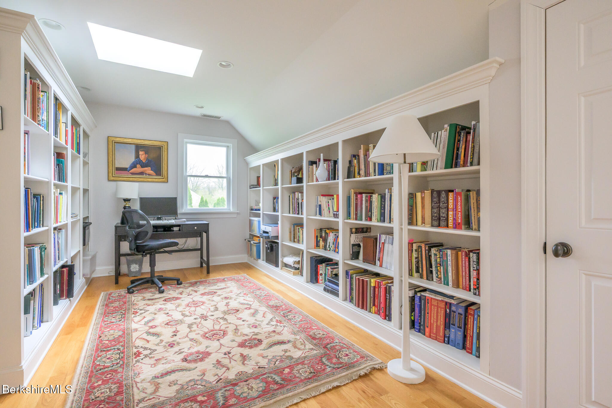 5 Silver Mine Ln