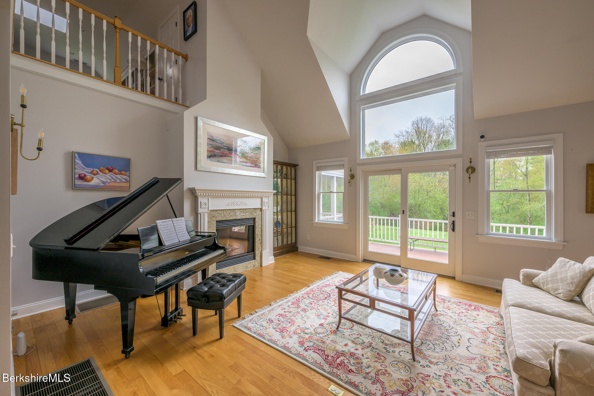 5 Silver Mine Ln