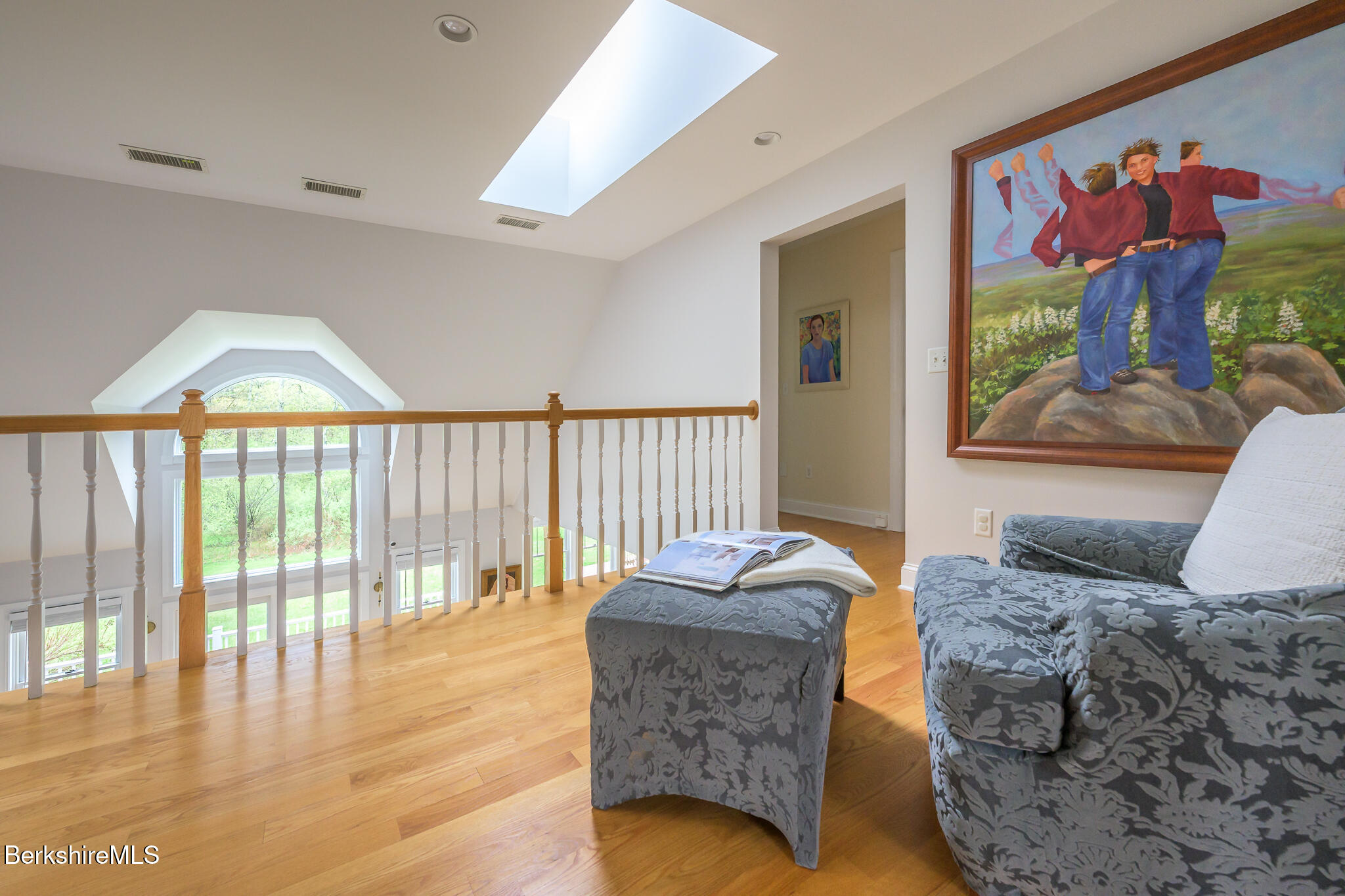 5 Silver Mine Ln