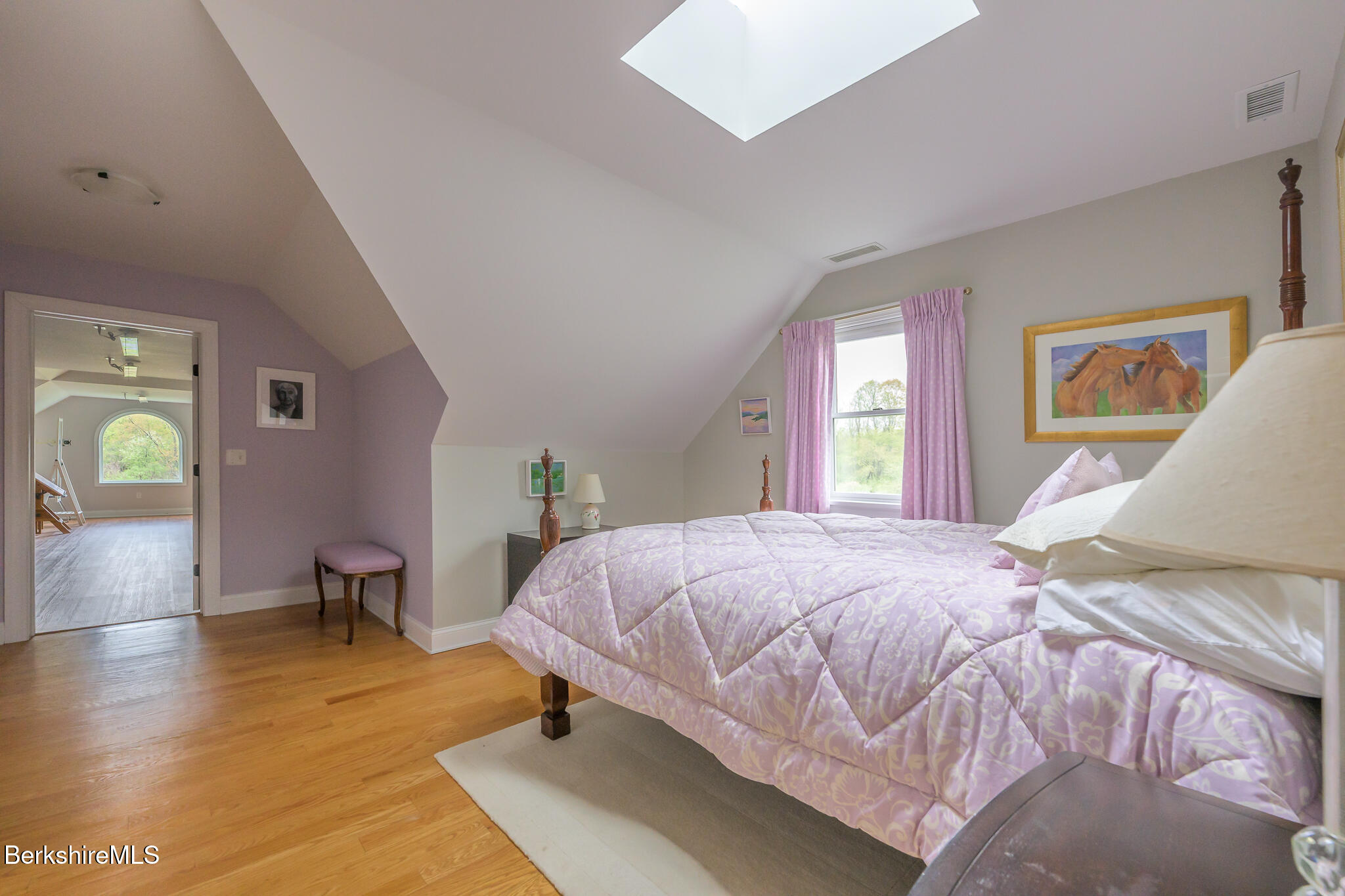 5 Silver Mine Ln