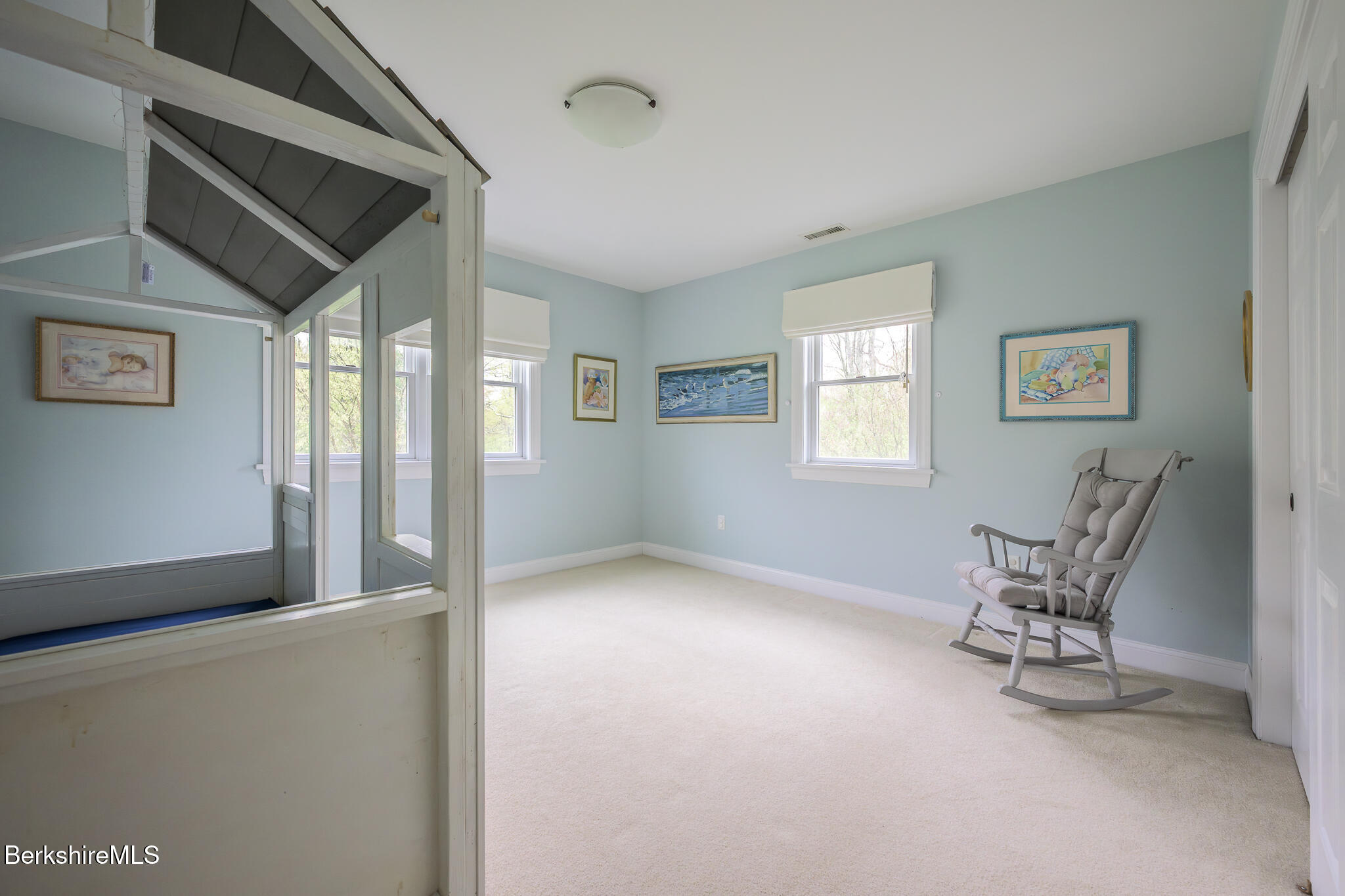 5 Silver Mine Ln