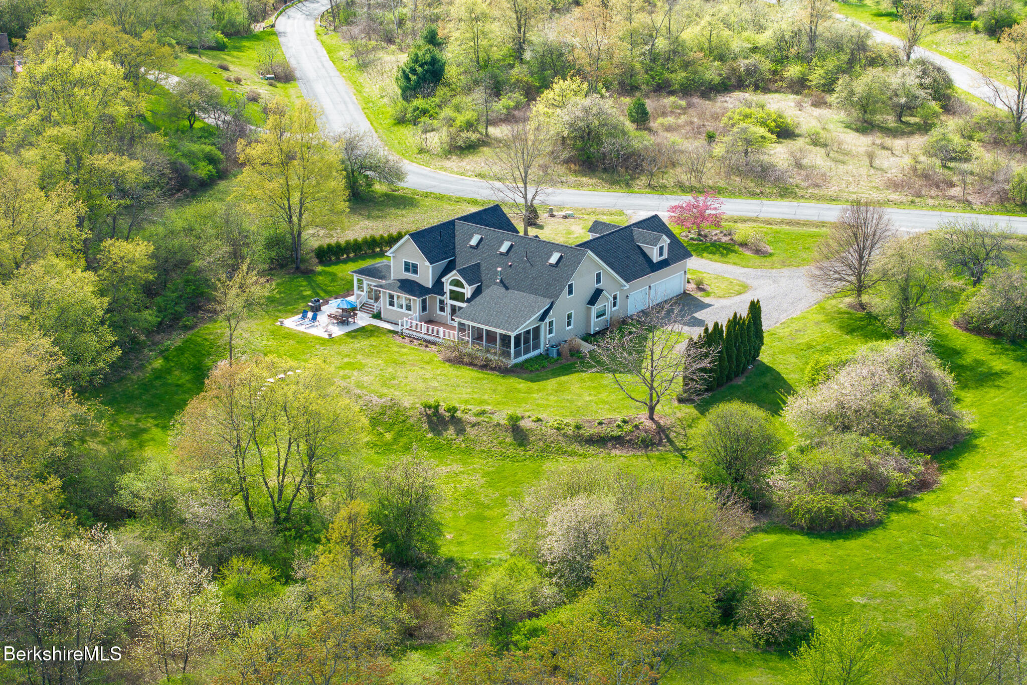 5 Silver Mine Ln
