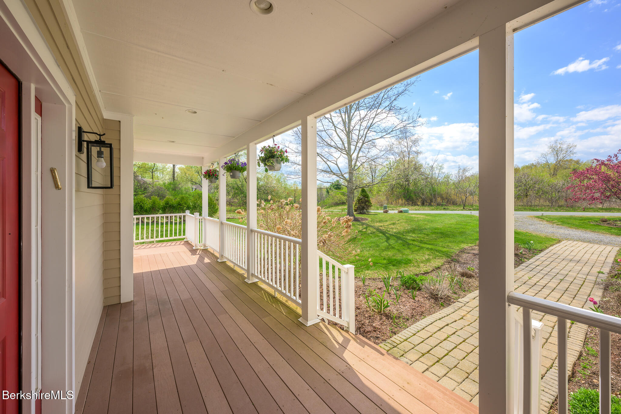 5 Silver Mine Ln