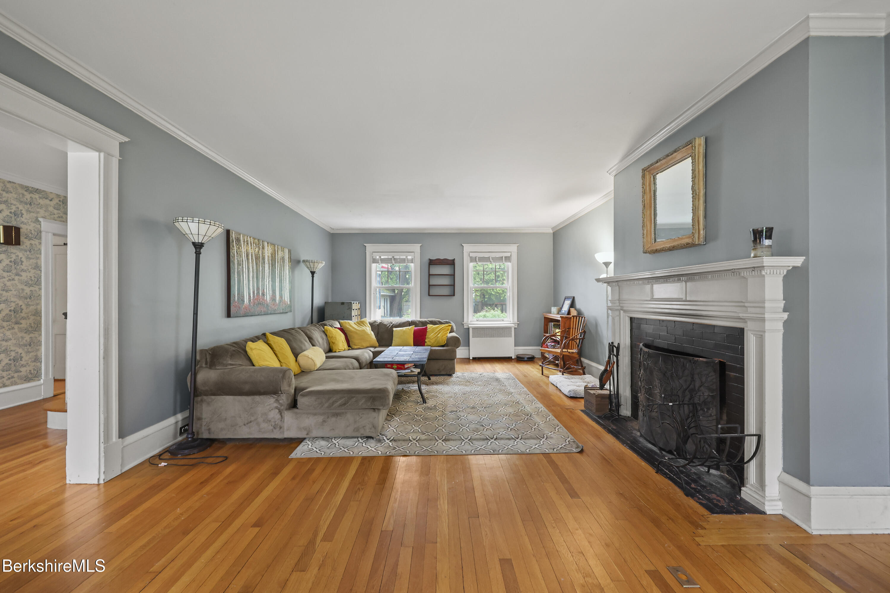 15 Kenilworth St