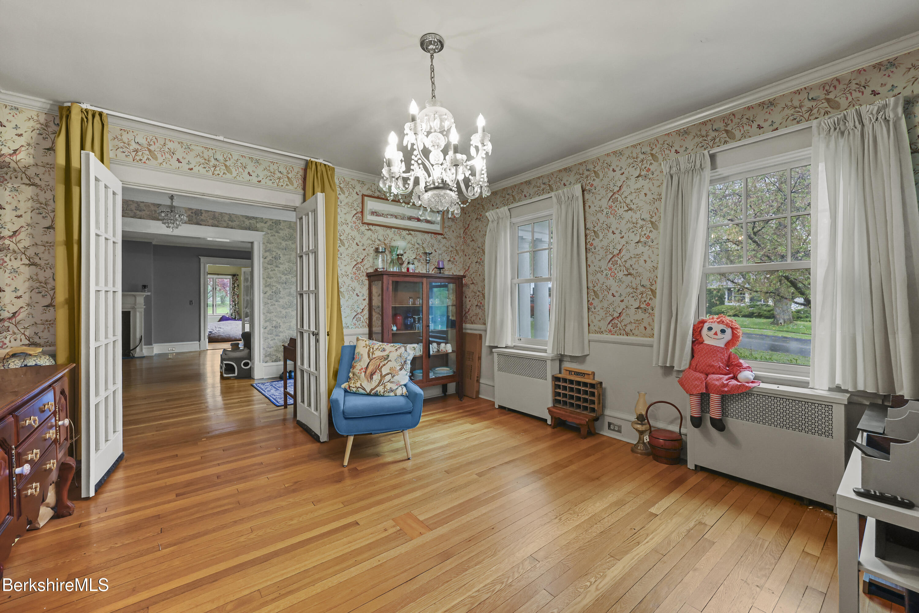 15 Kenilworth St