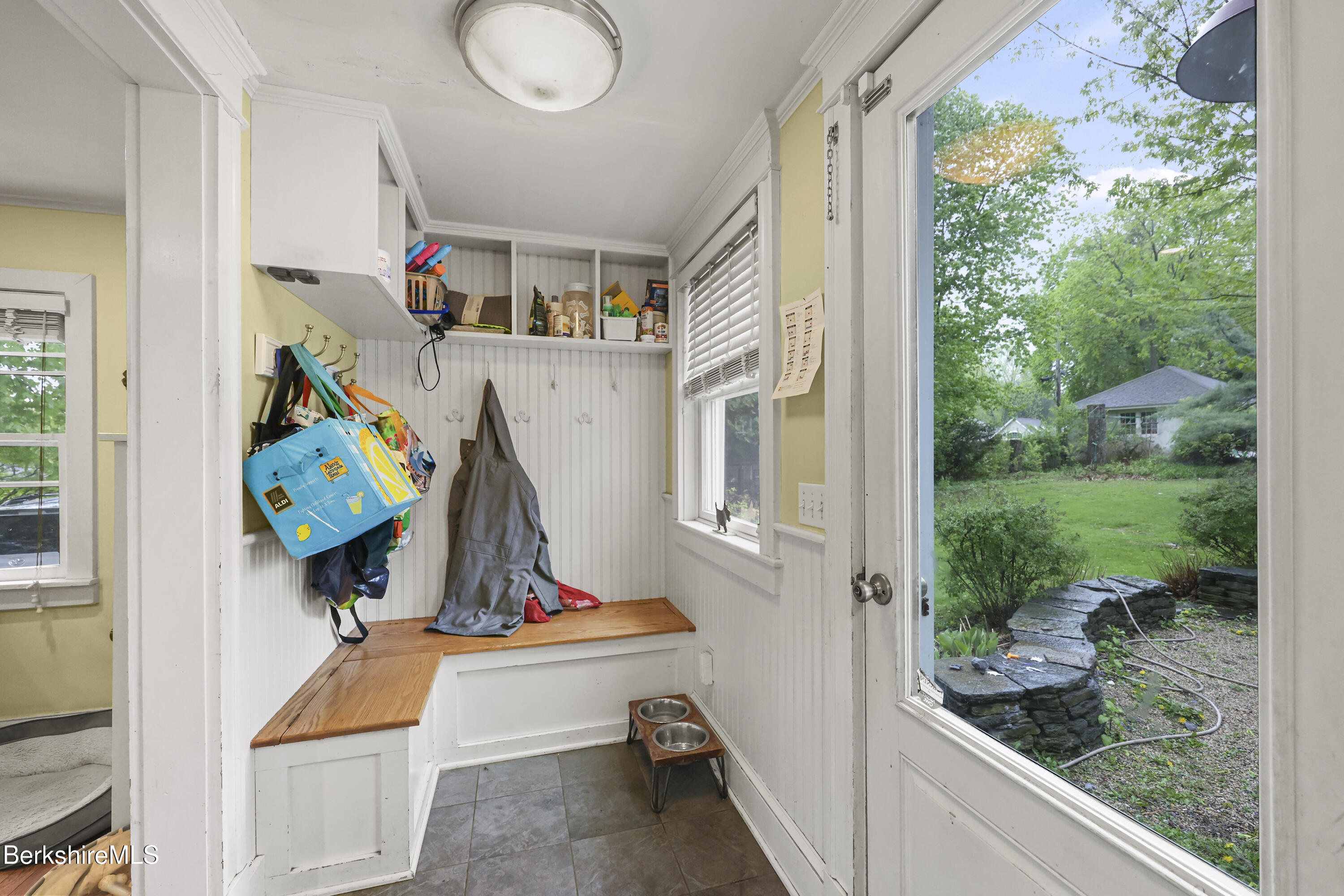 15 Kenilworth St