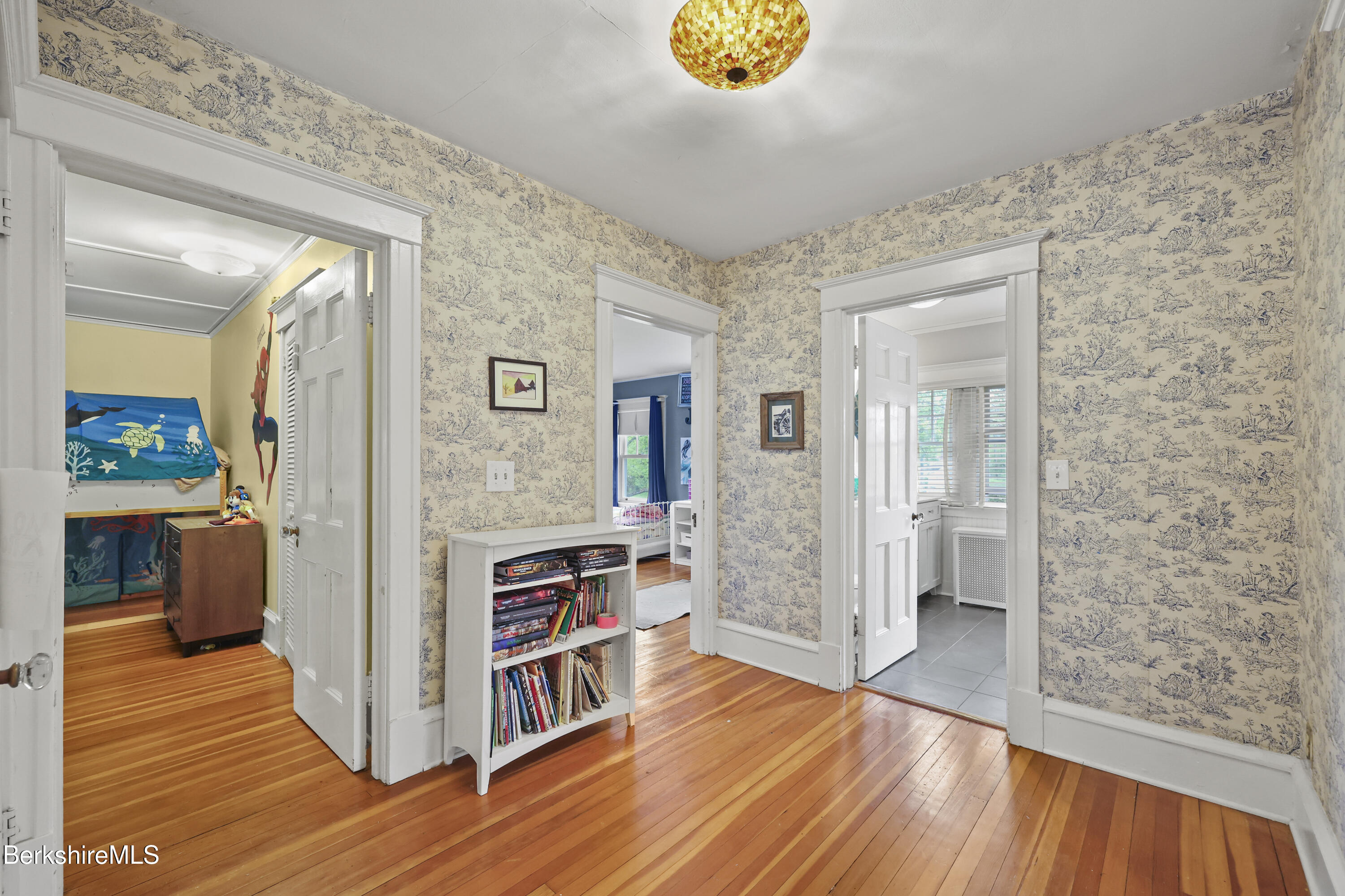15 Kenilworth St