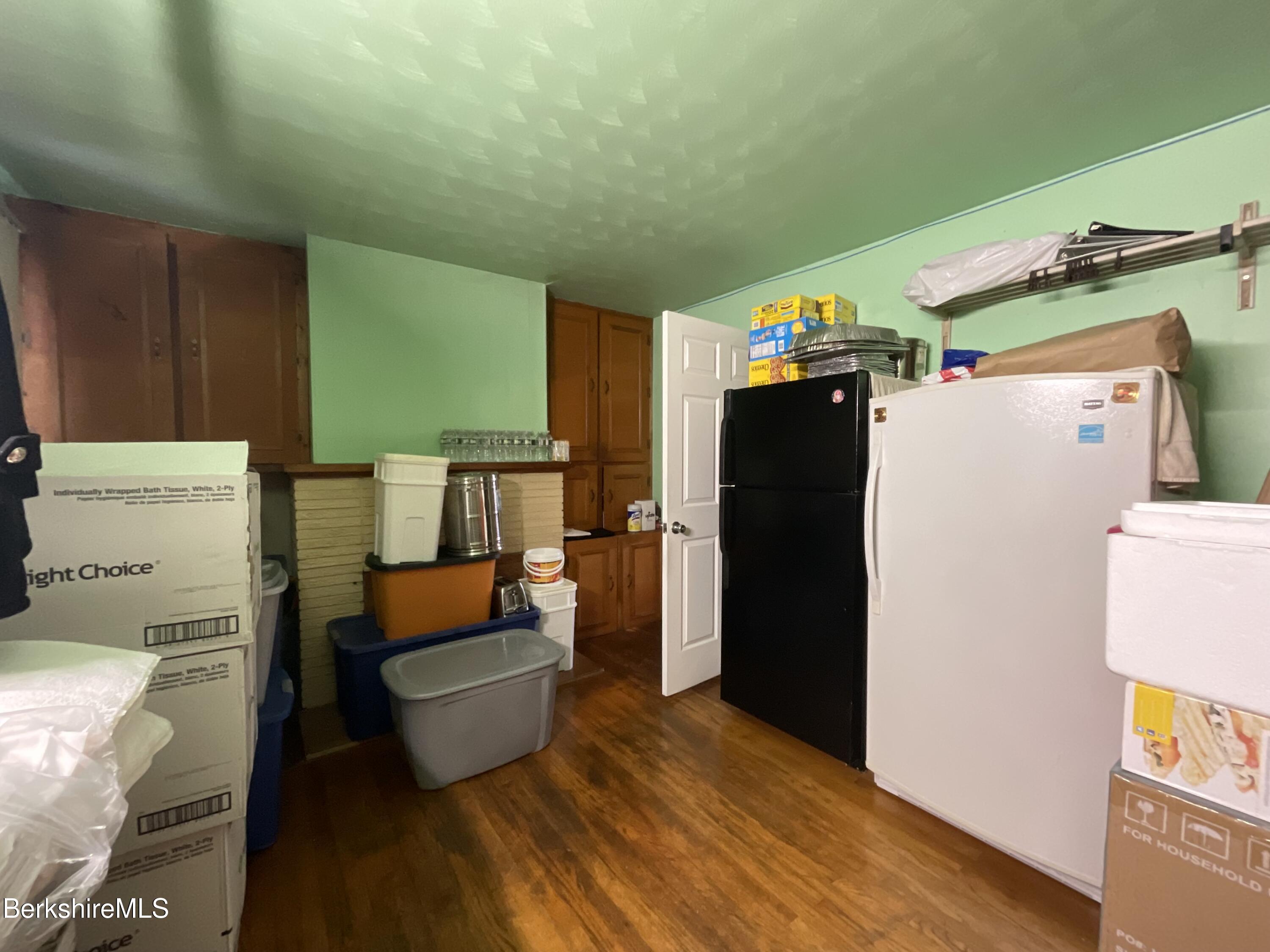 42 Stockbridge Rd