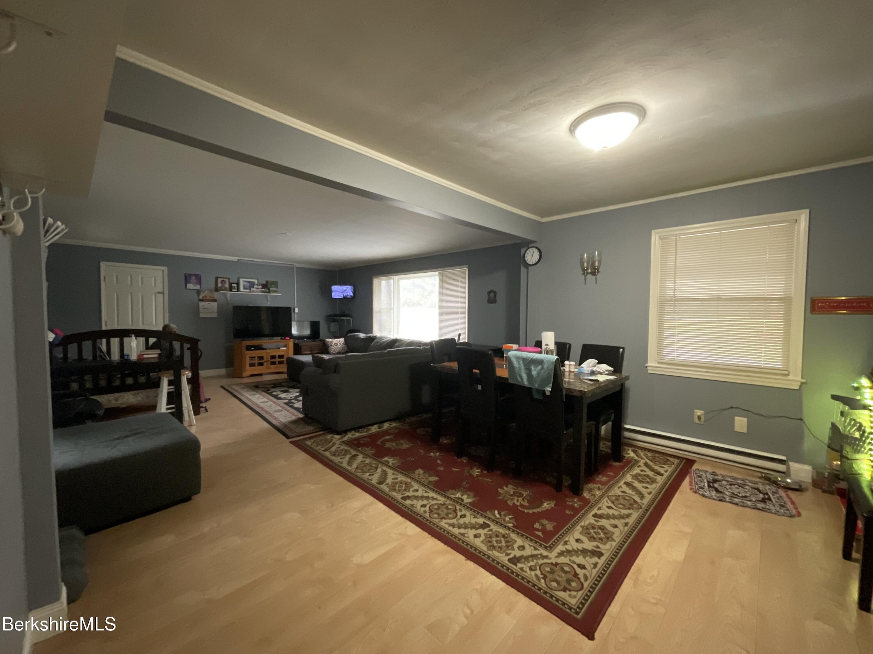 42 Stockbridge Rd