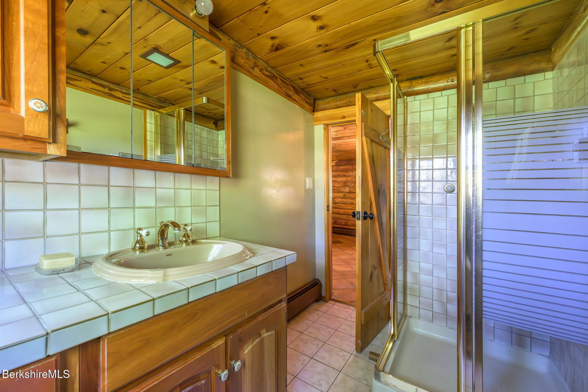 34 Queechy Shores Beach Rd