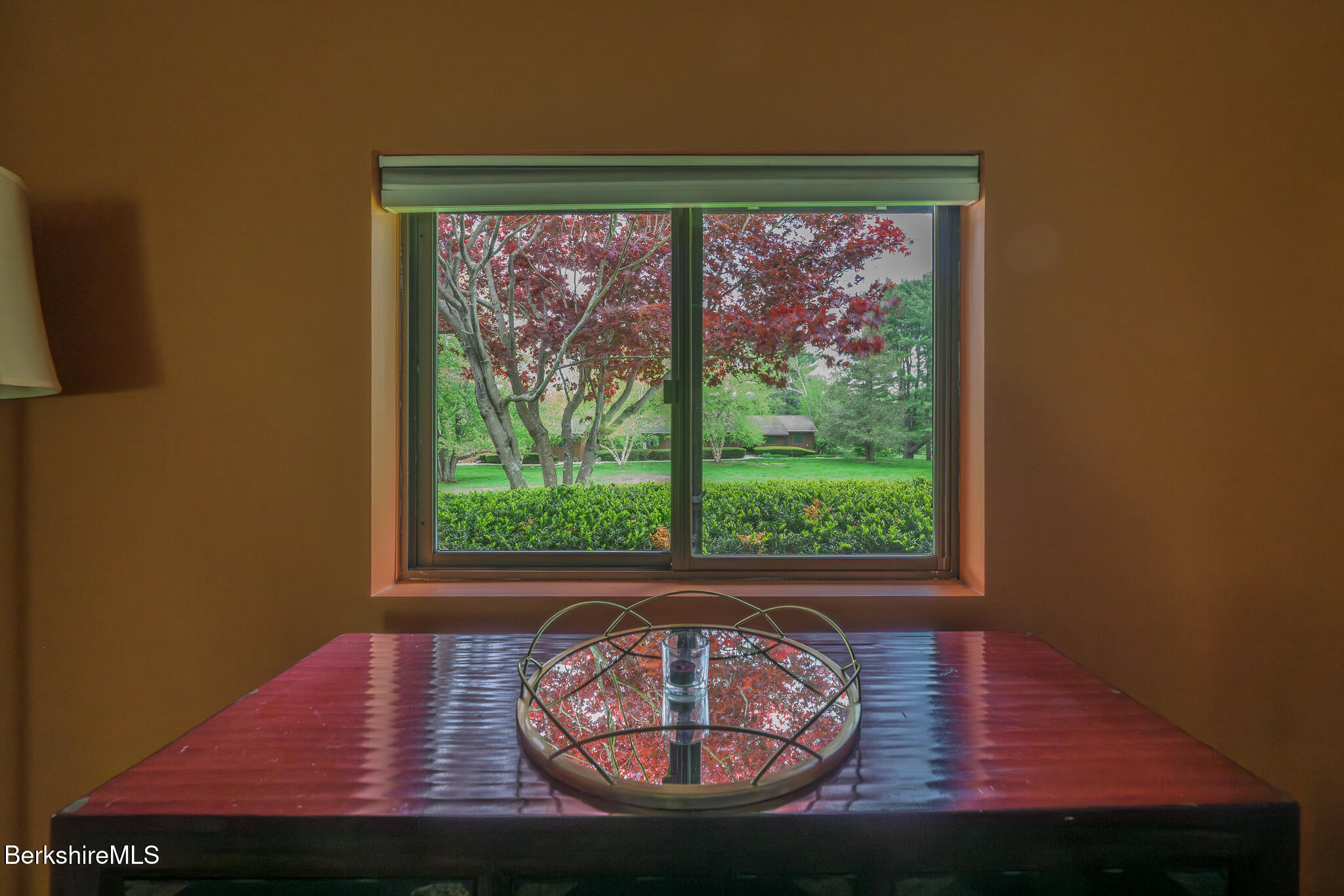 64 Churchill Crest