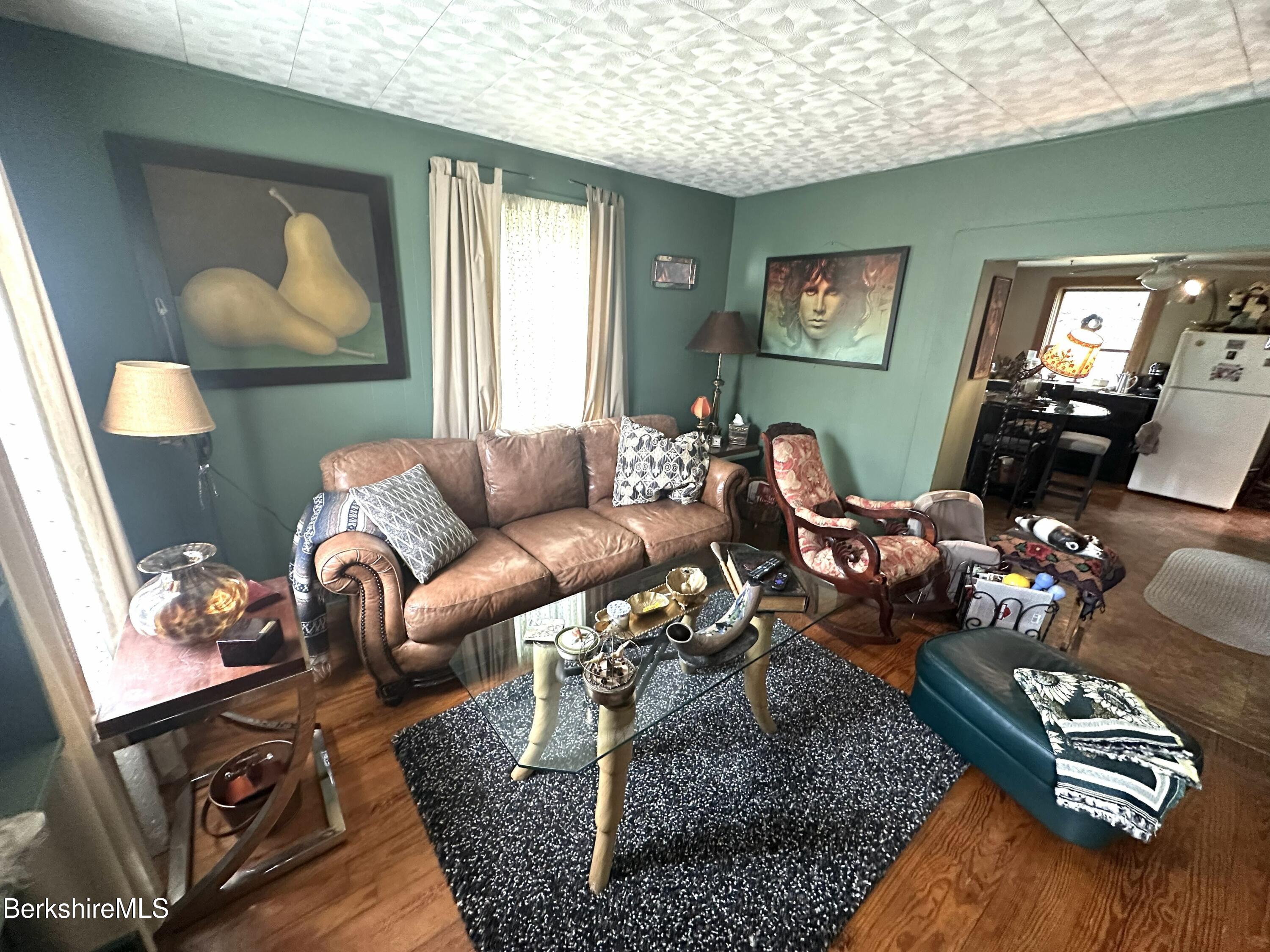 133 Front St