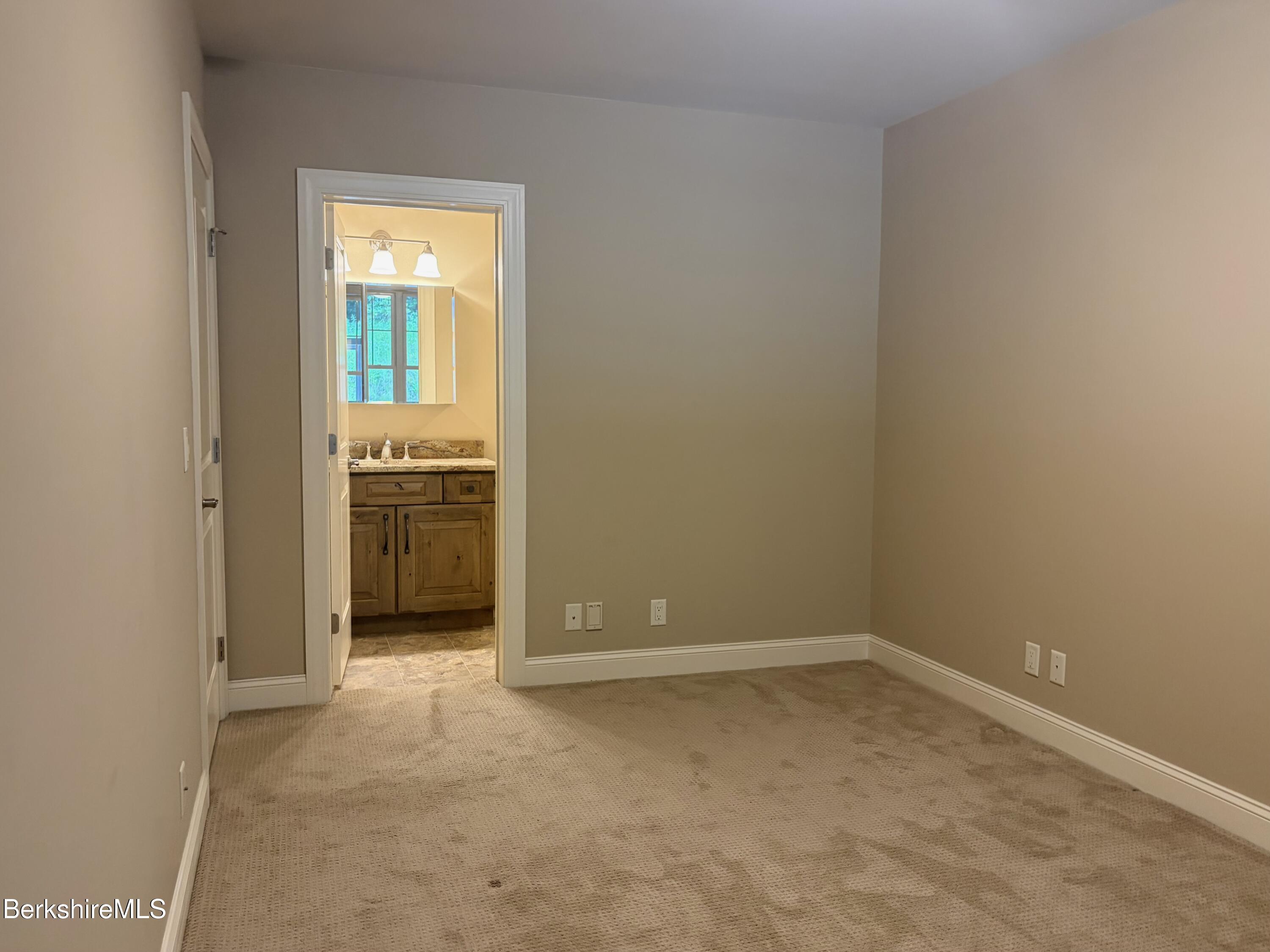 28 Evergreen Trail 28