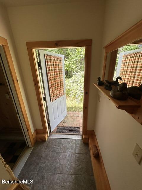 3 Cone Hill Rd