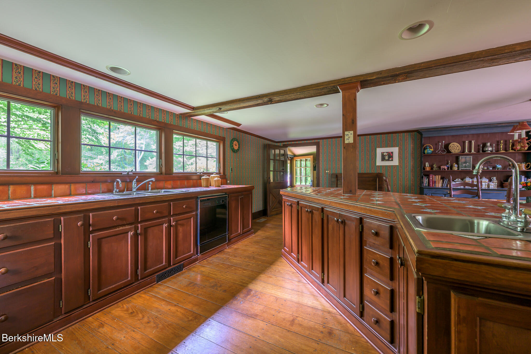 3 Cone Hill Rd