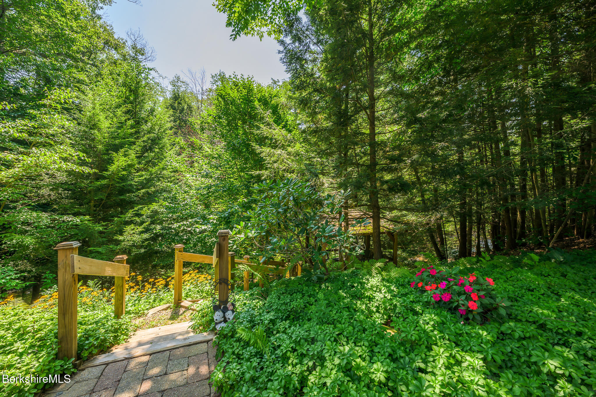 3 Cone Hill Rd