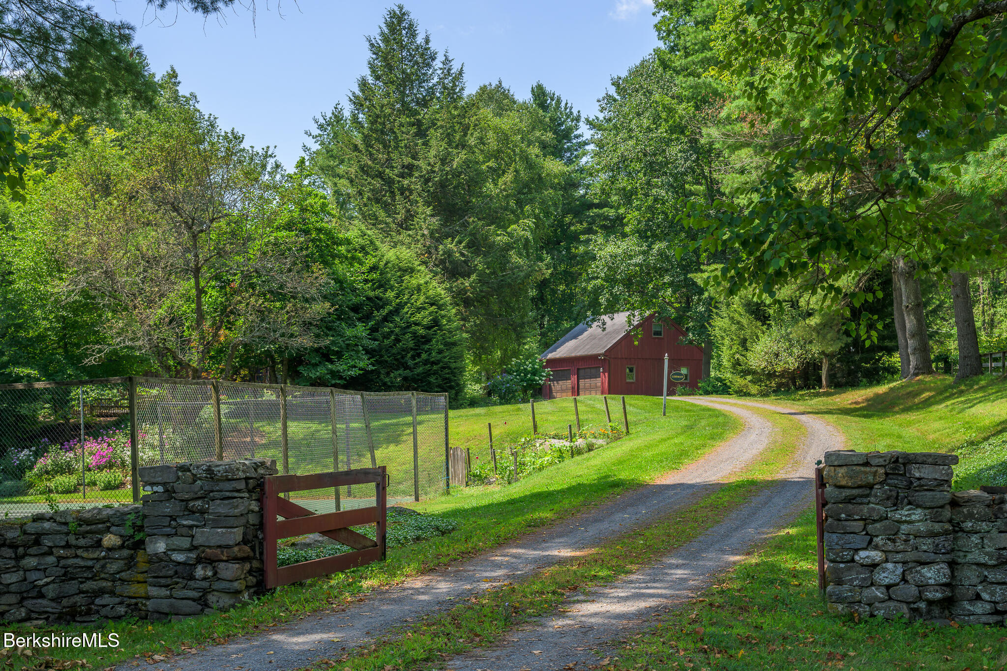 3 Cone Hill Rd