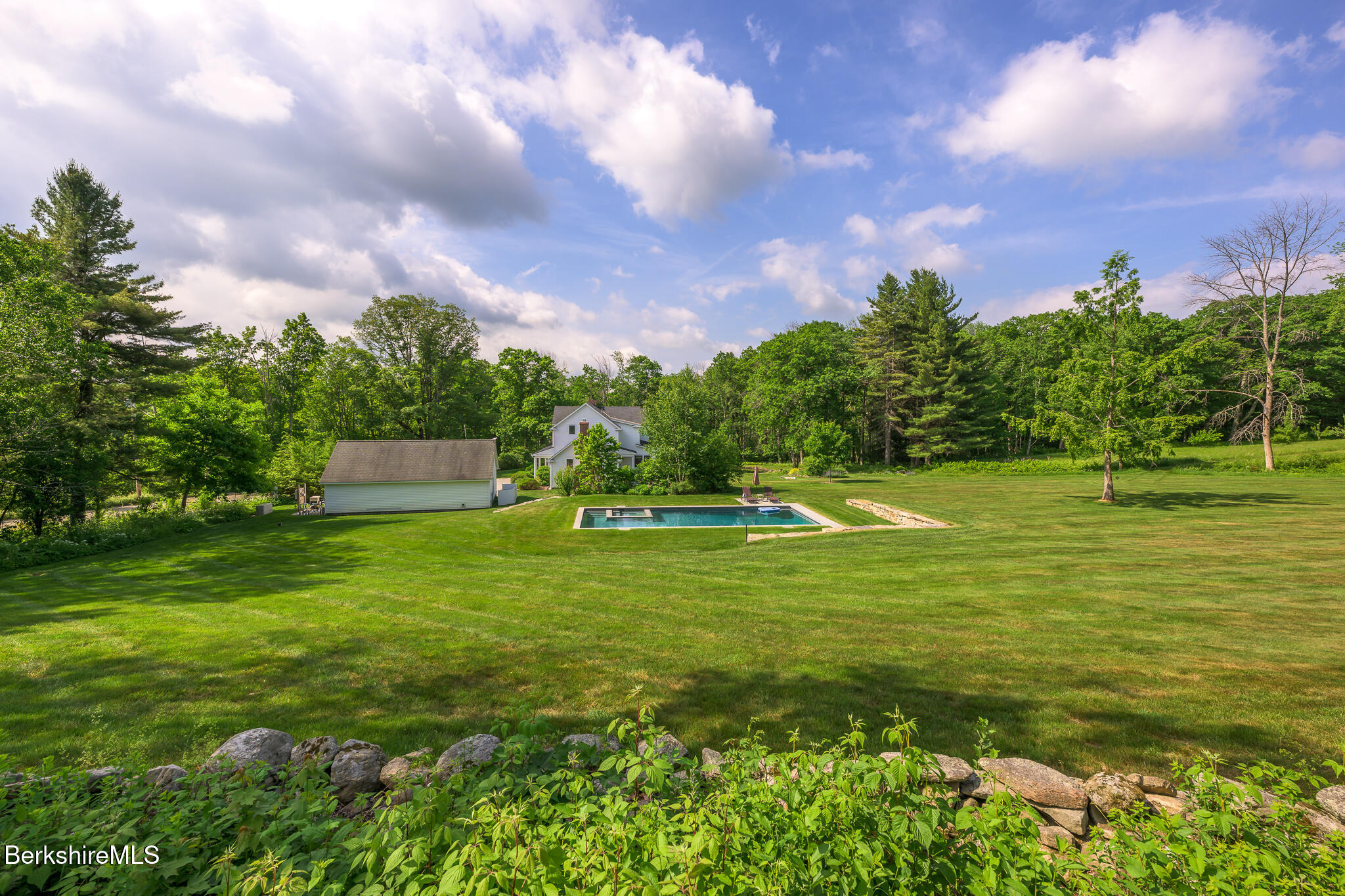 161 Beartown Mountain Rd