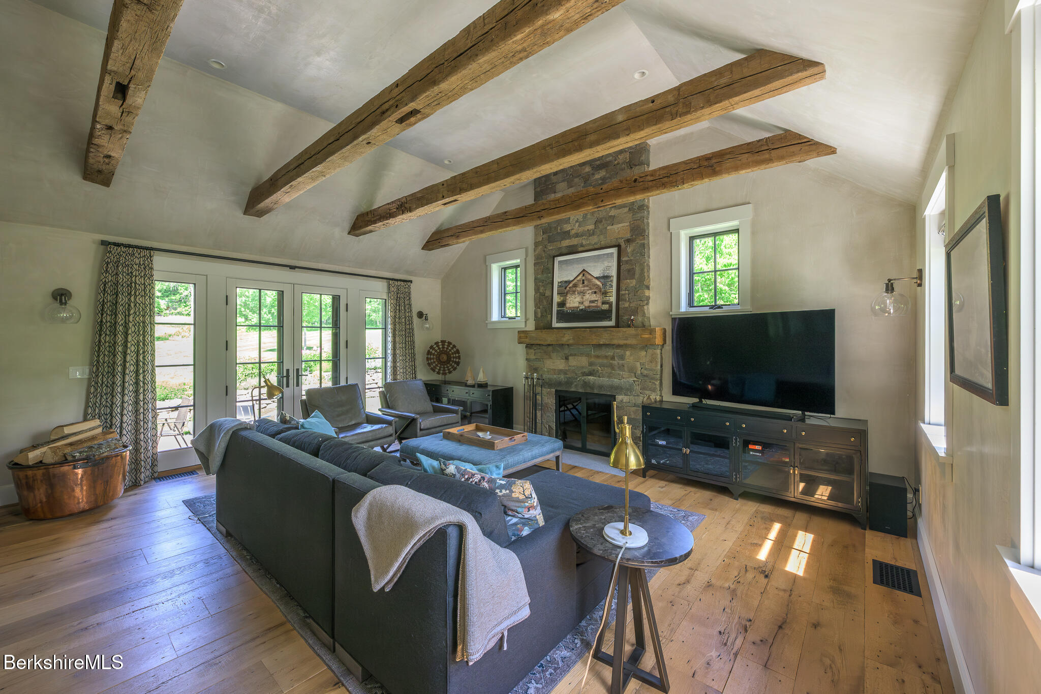 161 Beartown Mountain Rd