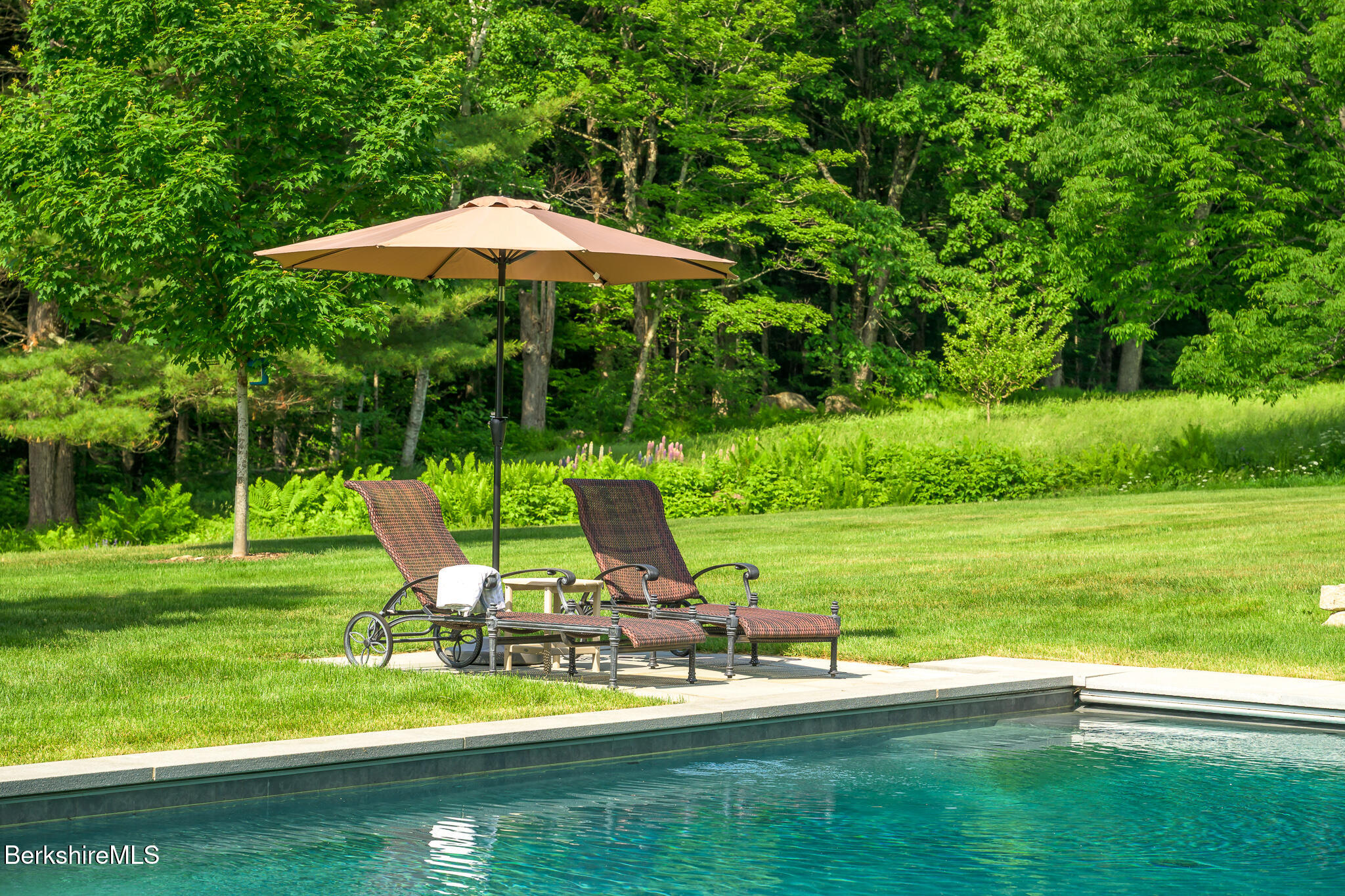 161 Beartown Mountain Rd