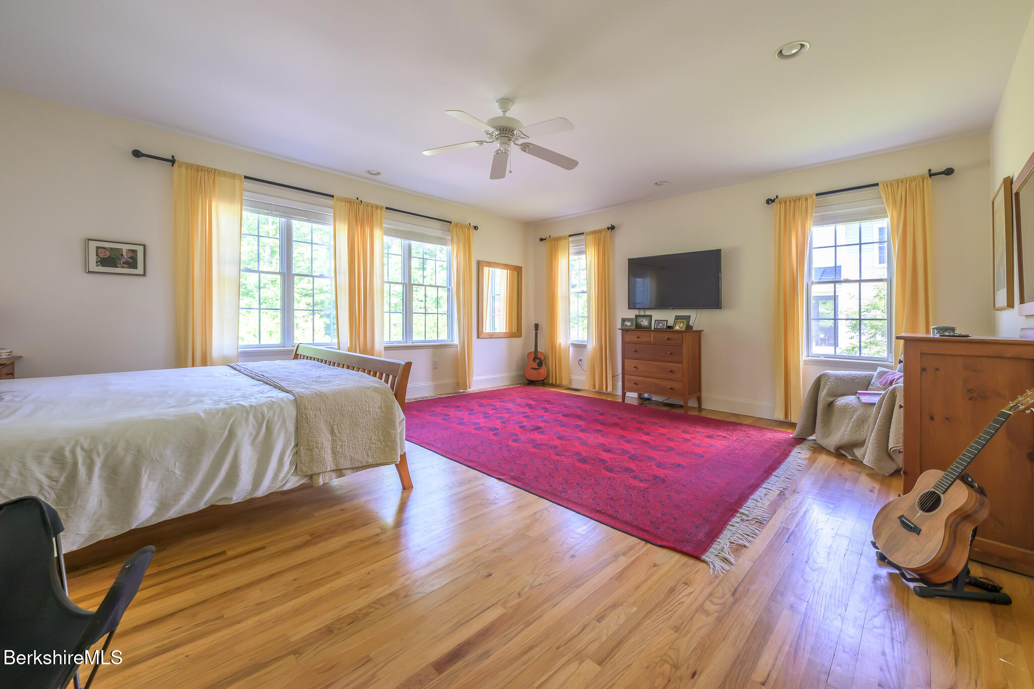 5 Stoneledge Rd
