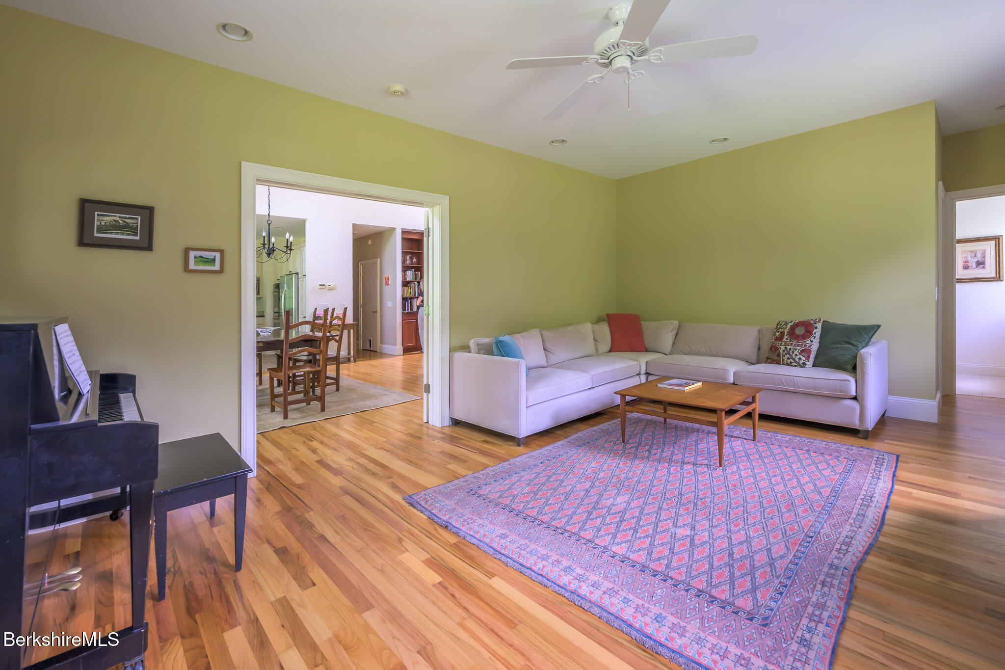 5 Stoneledge Rd