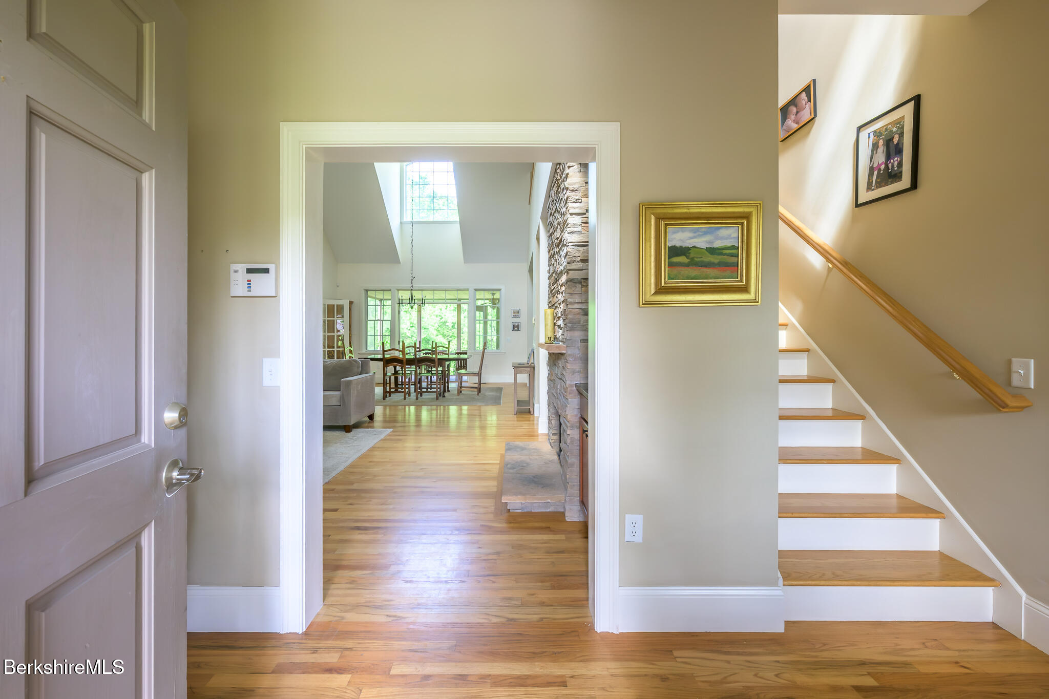 5 Stoneledge Rd