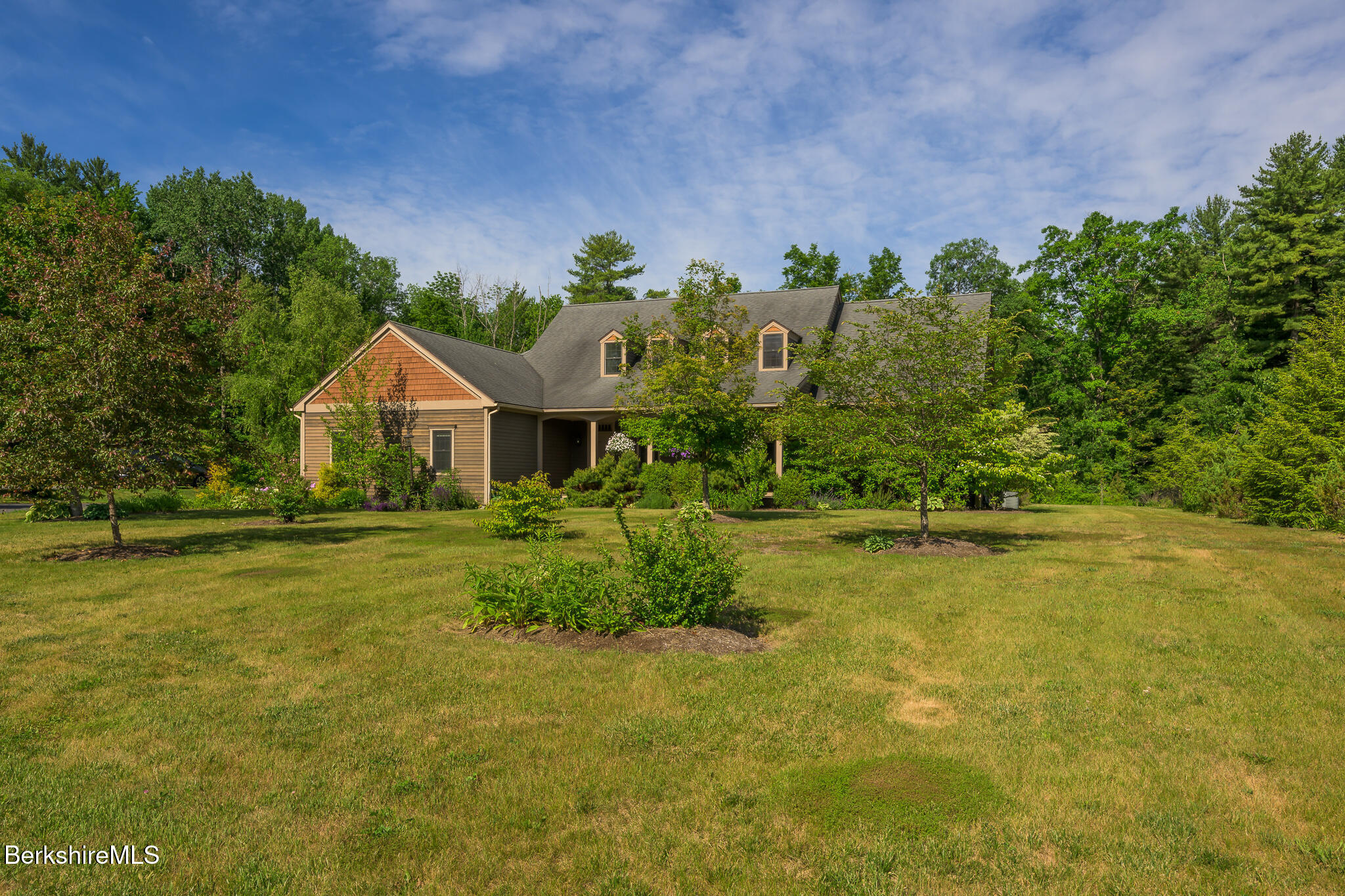5 Stoneledge Rd