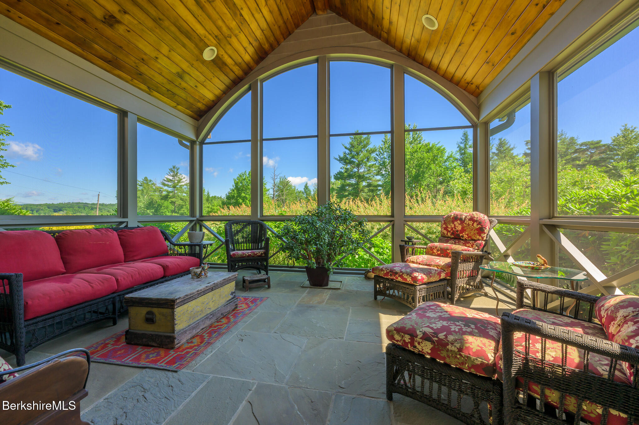 36 Yale Hill Rd