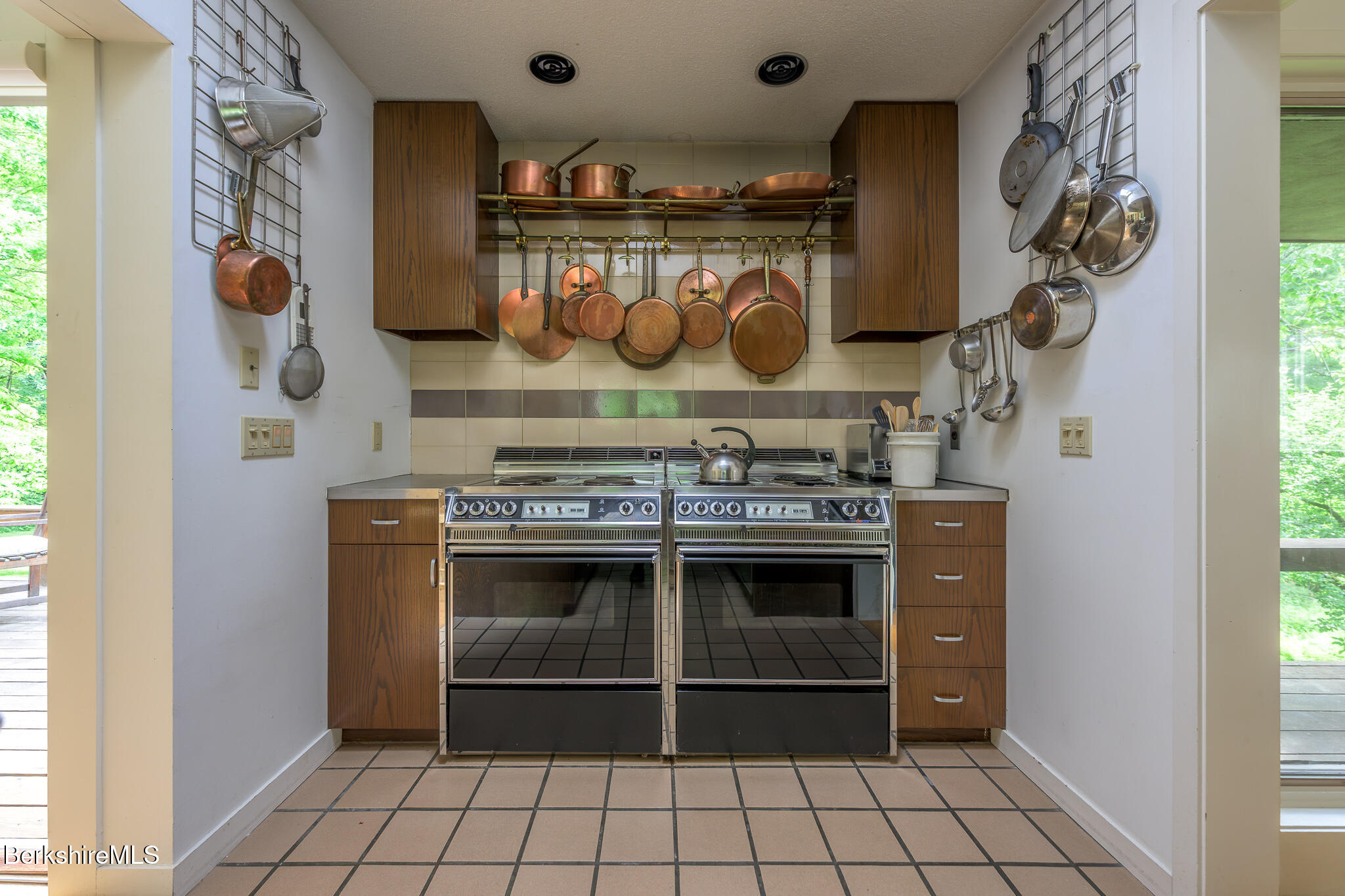 699 Hartsville New Marlboro Rd
