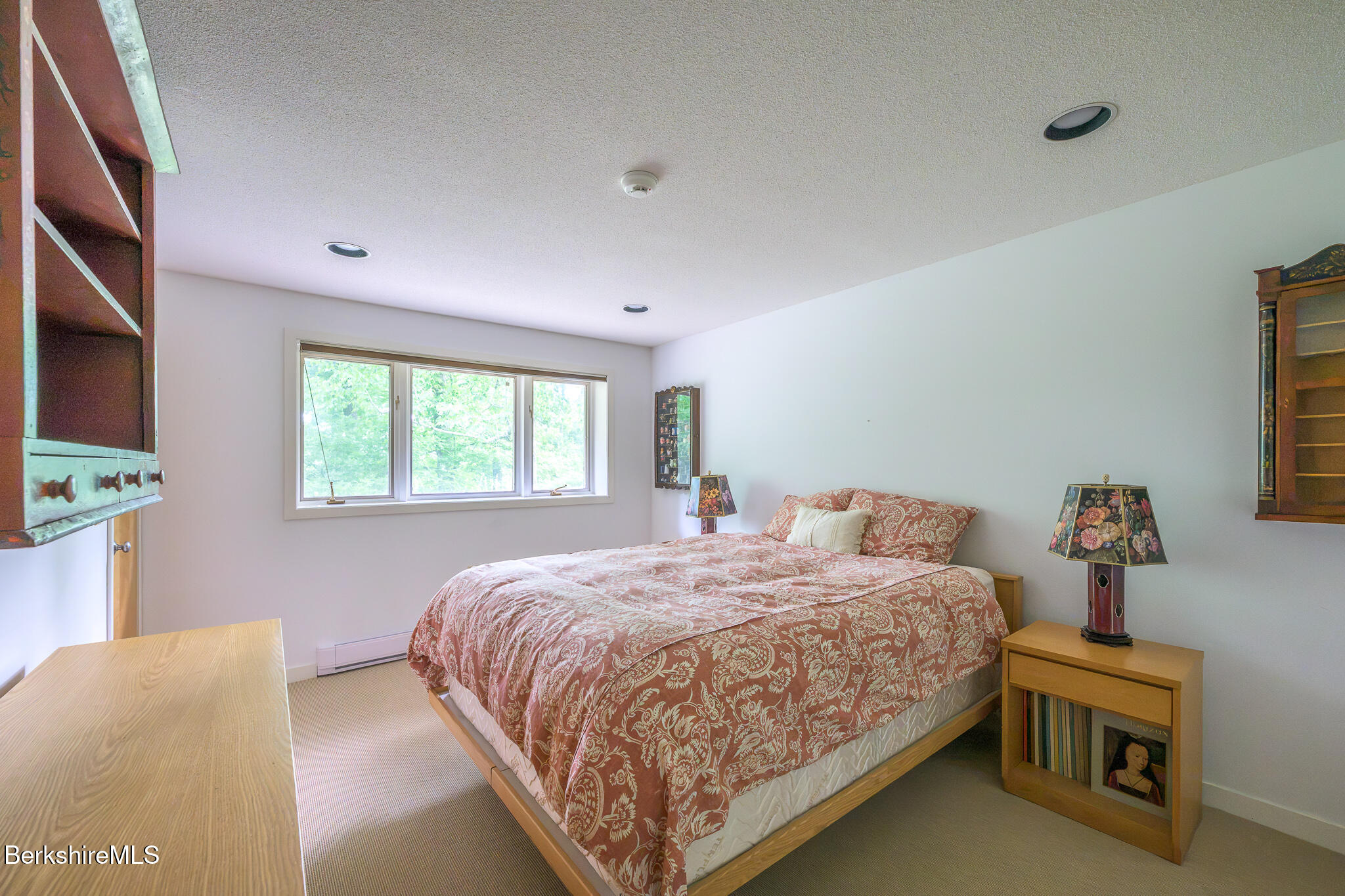 699 Hartsville New Marlboro Rd