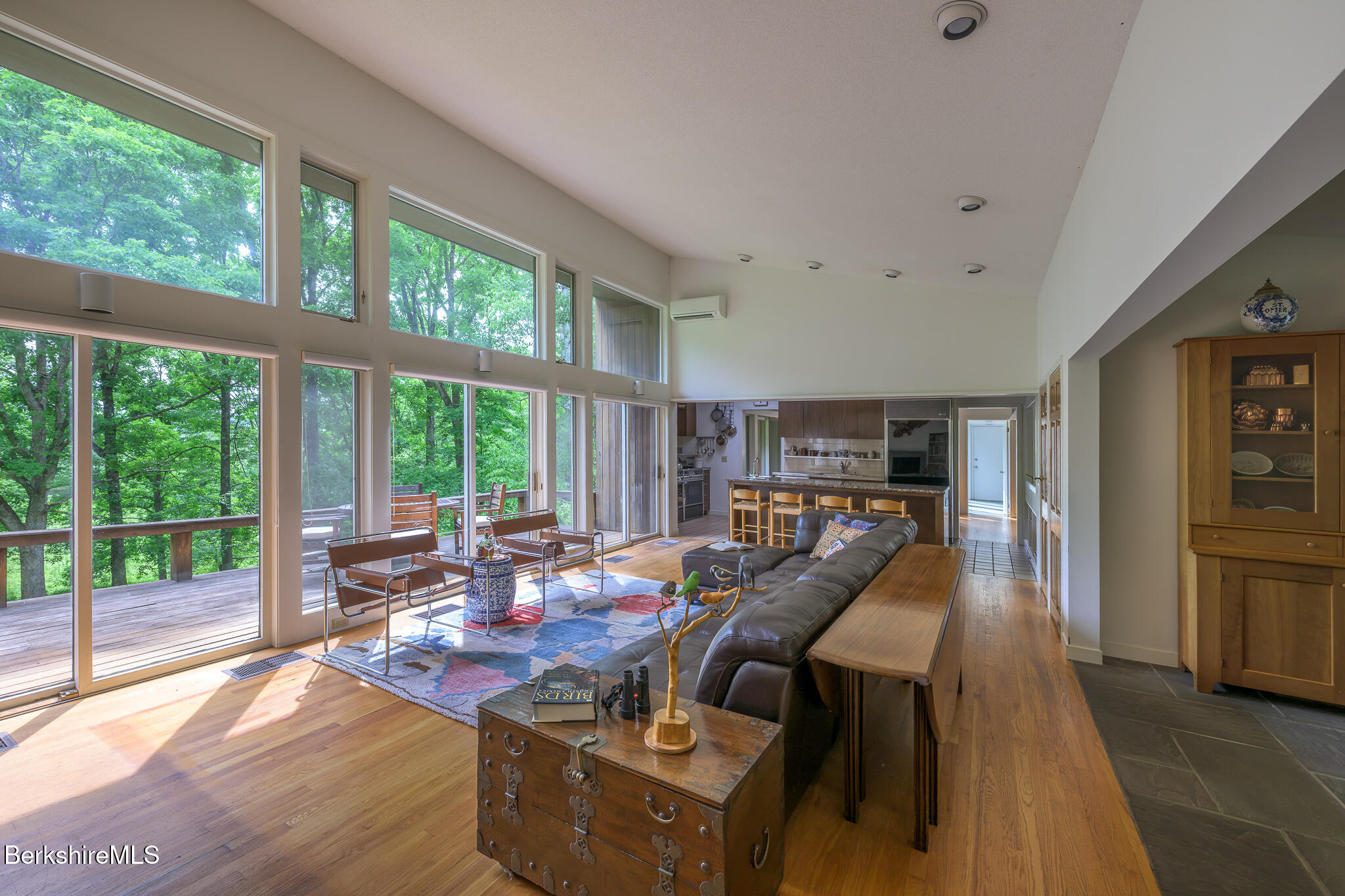 699 Hartsville New Marlboro Rd