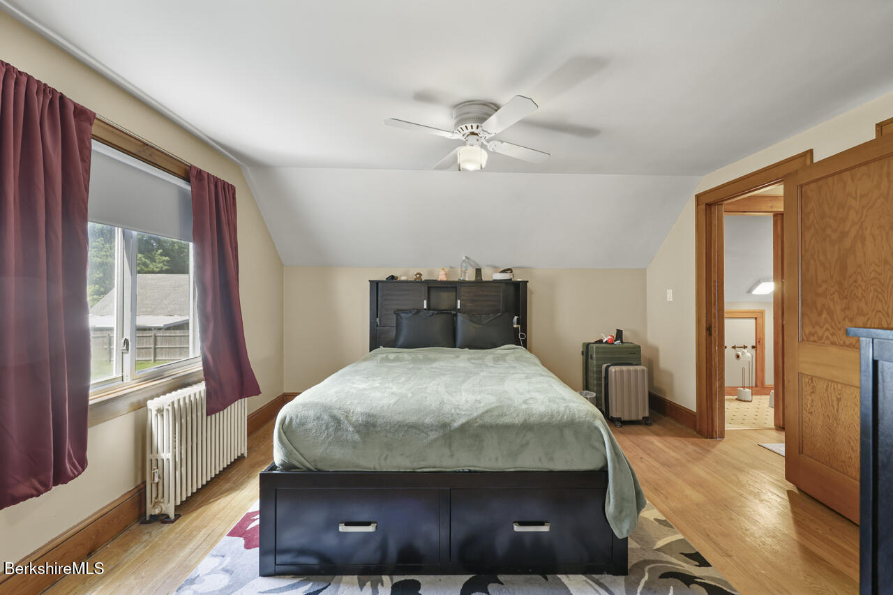 4 Garden St
