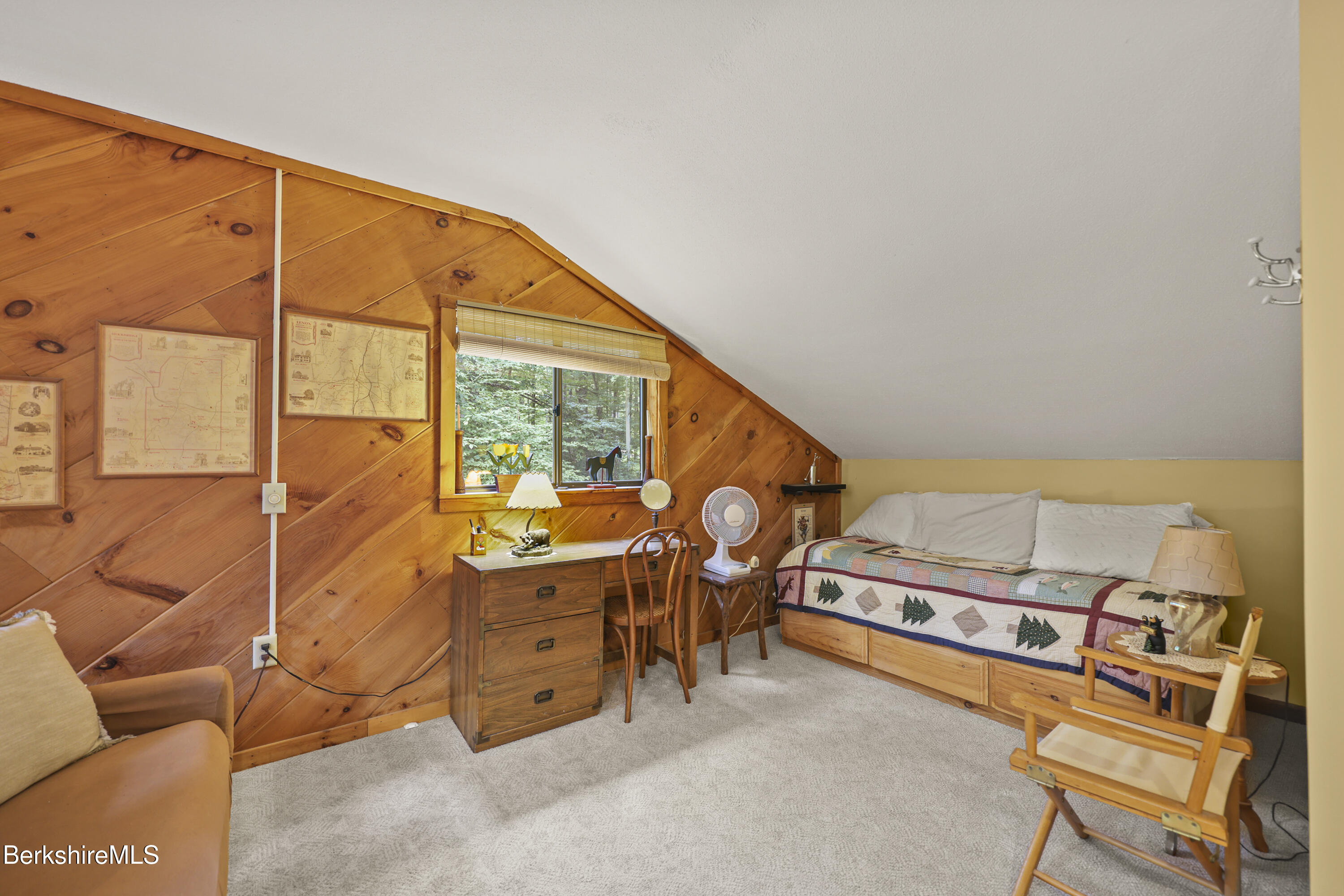 83 Beech Tree Ln