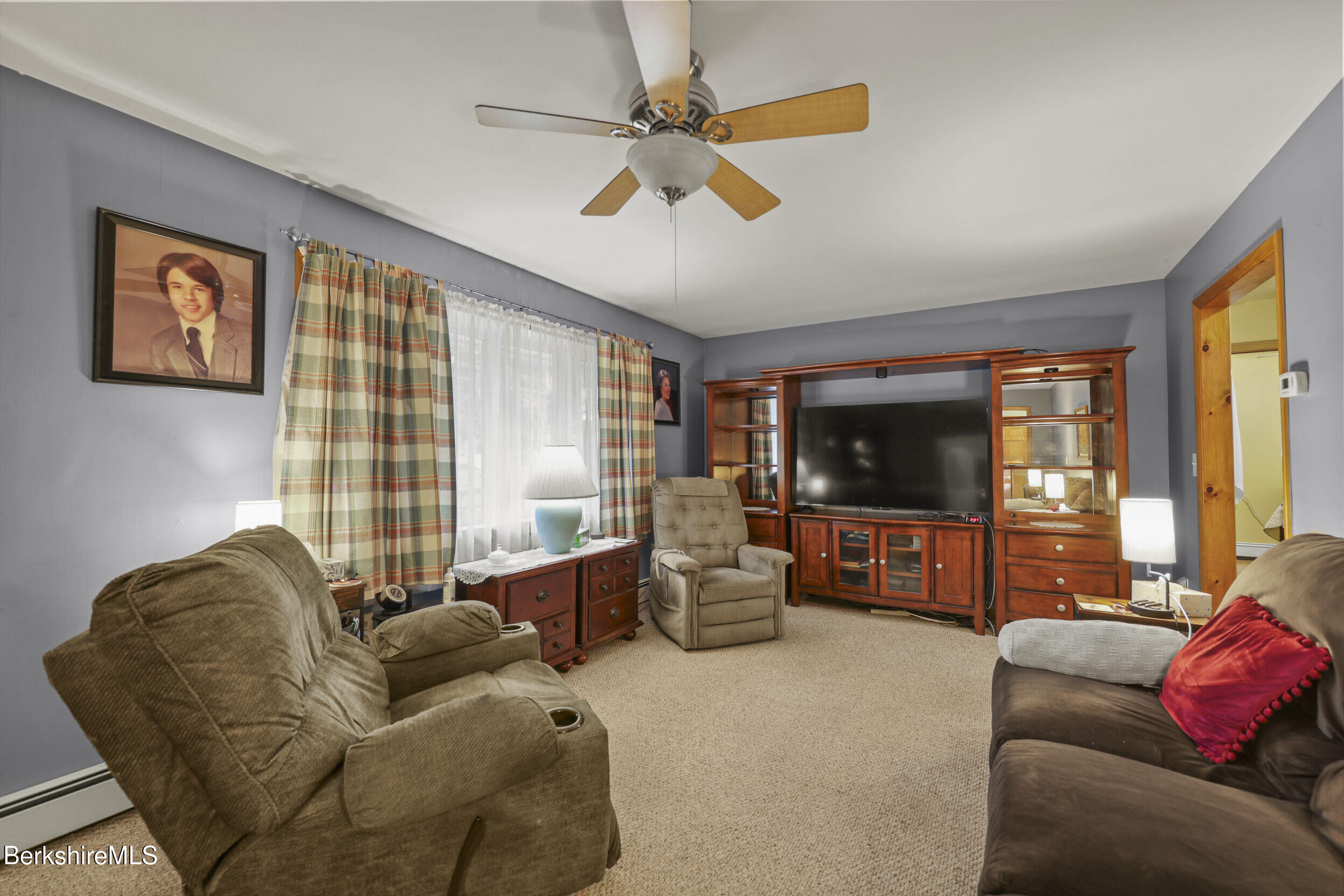 36 Main St