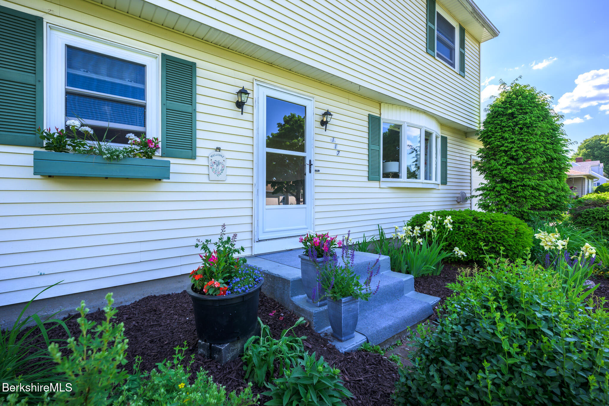 117 Lucia Dr