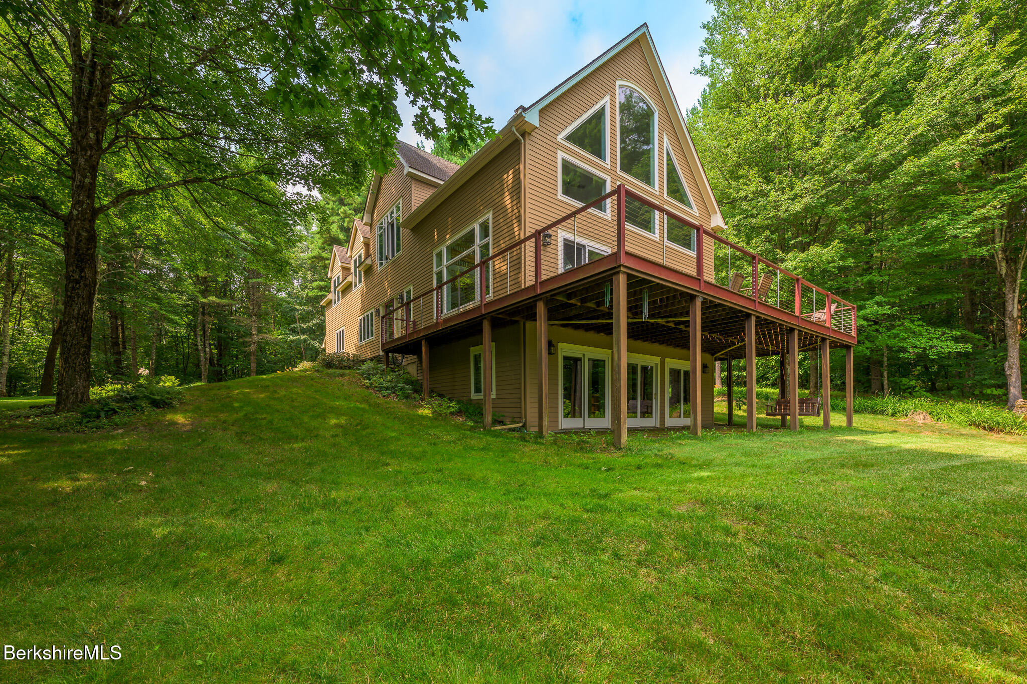 80 Center Rd